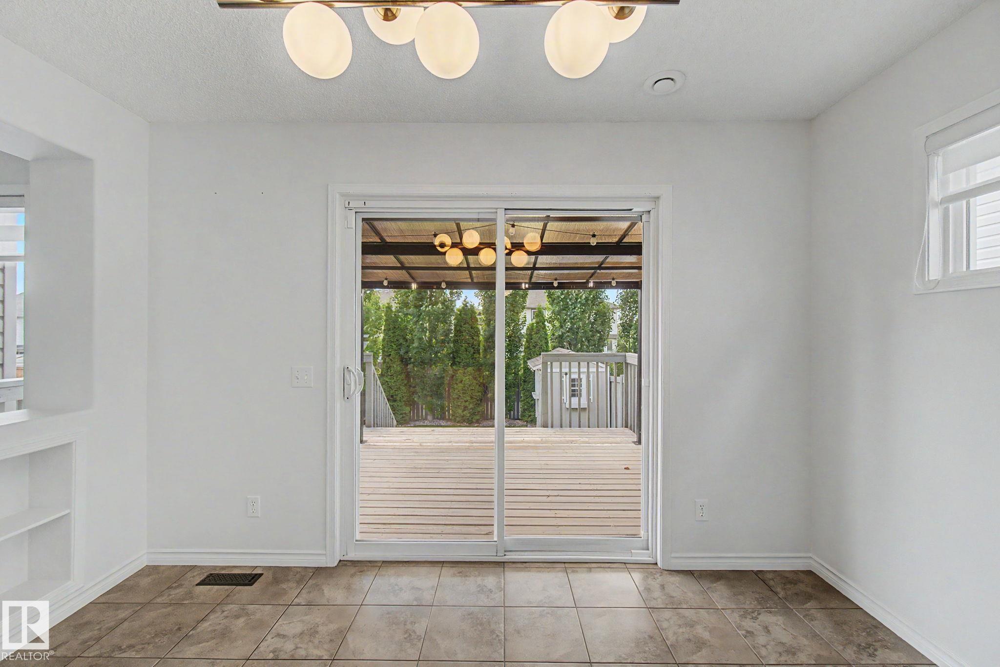 https://zimg.paragon.ice.com/ParagonImages/Property/PM/RAE/225410763/18/0/0/7549b16da5f6725661e8b1b35ba70920/1/801e559ed5e610ced963edccf3de9b82/225410763-3f008a55-f170-491b-b371-0e35f3fa622e.JPG