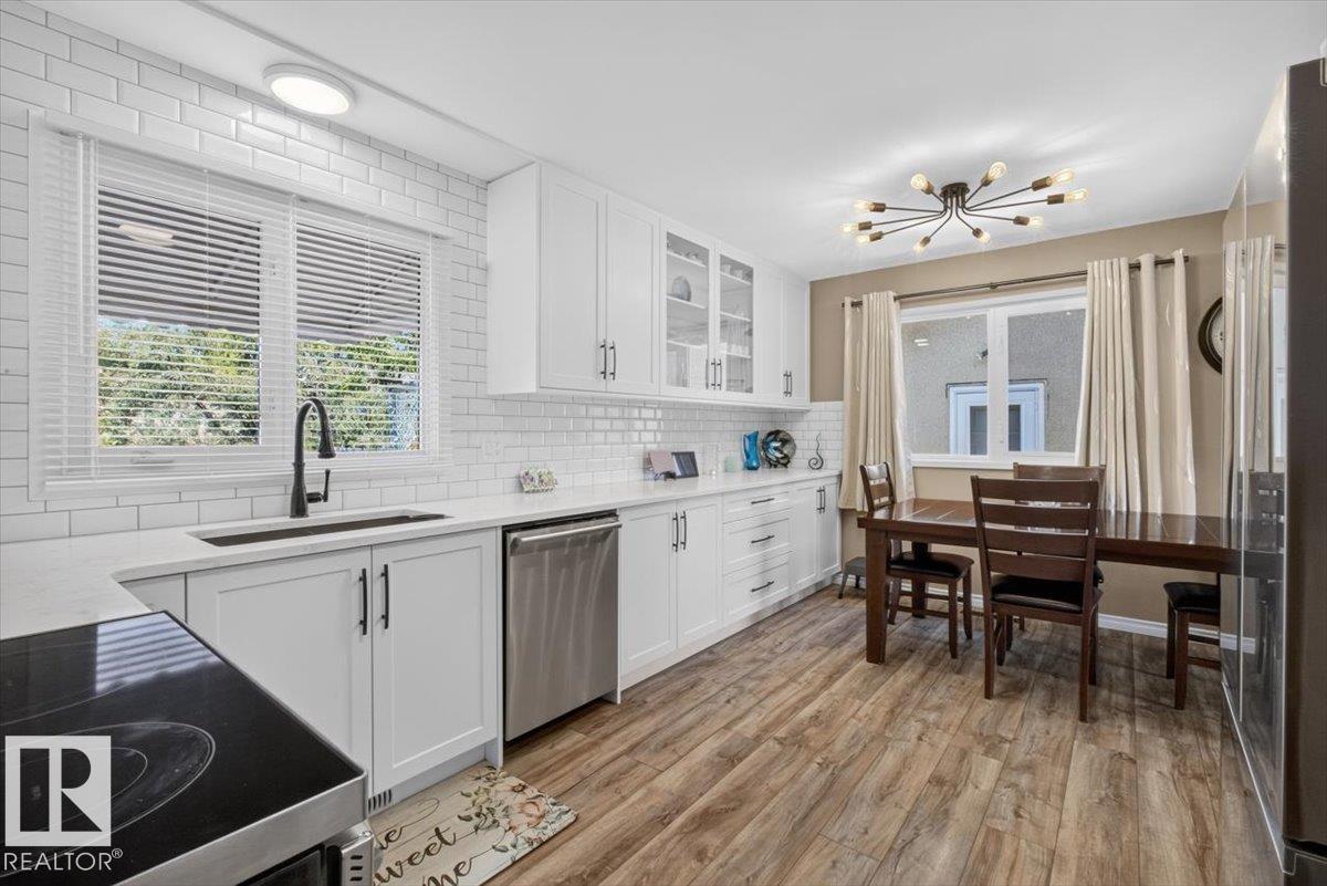 https://zimg.paragon.ice.com/ParagonImages/Property/PM/RAE/225410775/7/0/0/8b6315f3b5eb4671cd1baa35d9120b4e/1/299db2e0120f851bb1d77181bf89dbd9/225410775-a390e958-d791-4a93-9644-3f5e54a37aec.JPG