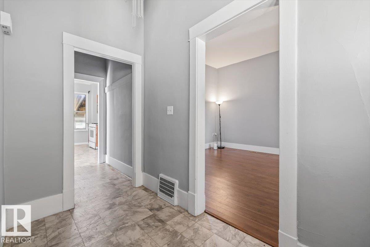 Picture for 11408 81 ST NW