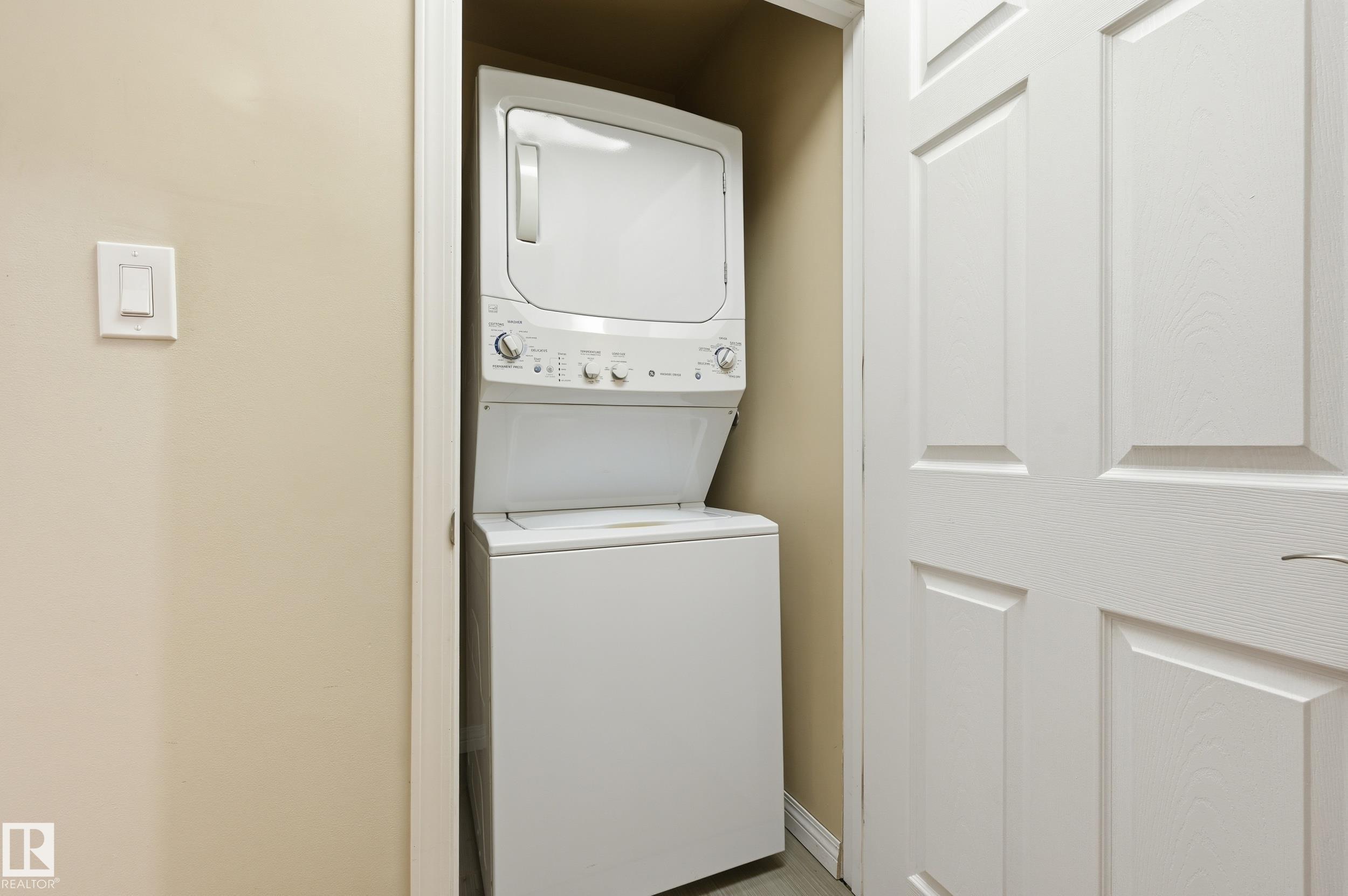 https://zimg.paragon.ice.com/ParagonImages/Property/PM/RAE/225410783/11/0/0/eb165b3614ffb726cab1fe8e3cde7bc7/1/c80419a20d90db0b0c3c541db7e74d93/225410783-57cbfd50-8e16-4c04-8fe4-c5c3d83b4b76.JPG