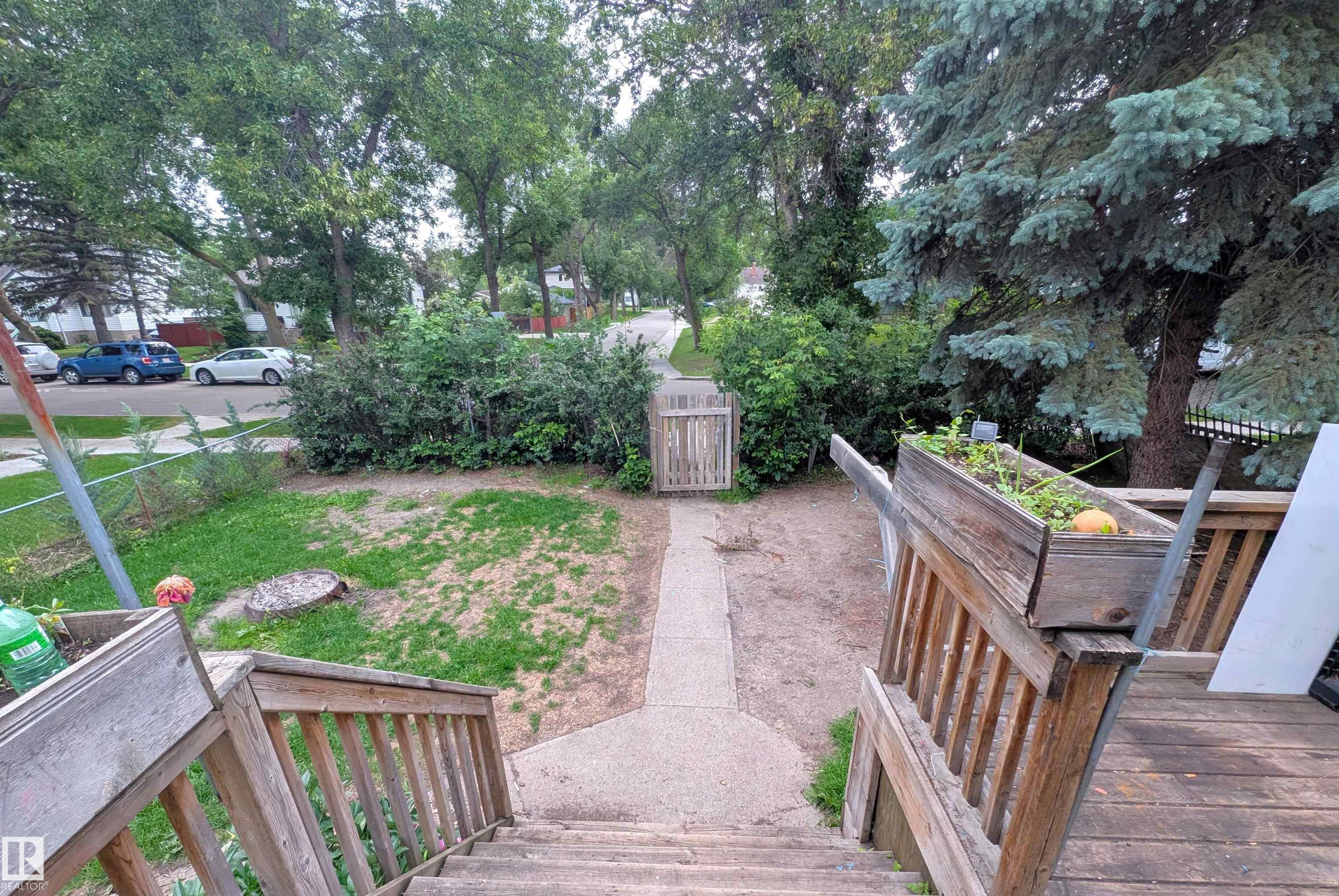 Picture for 11455 64 ST NW