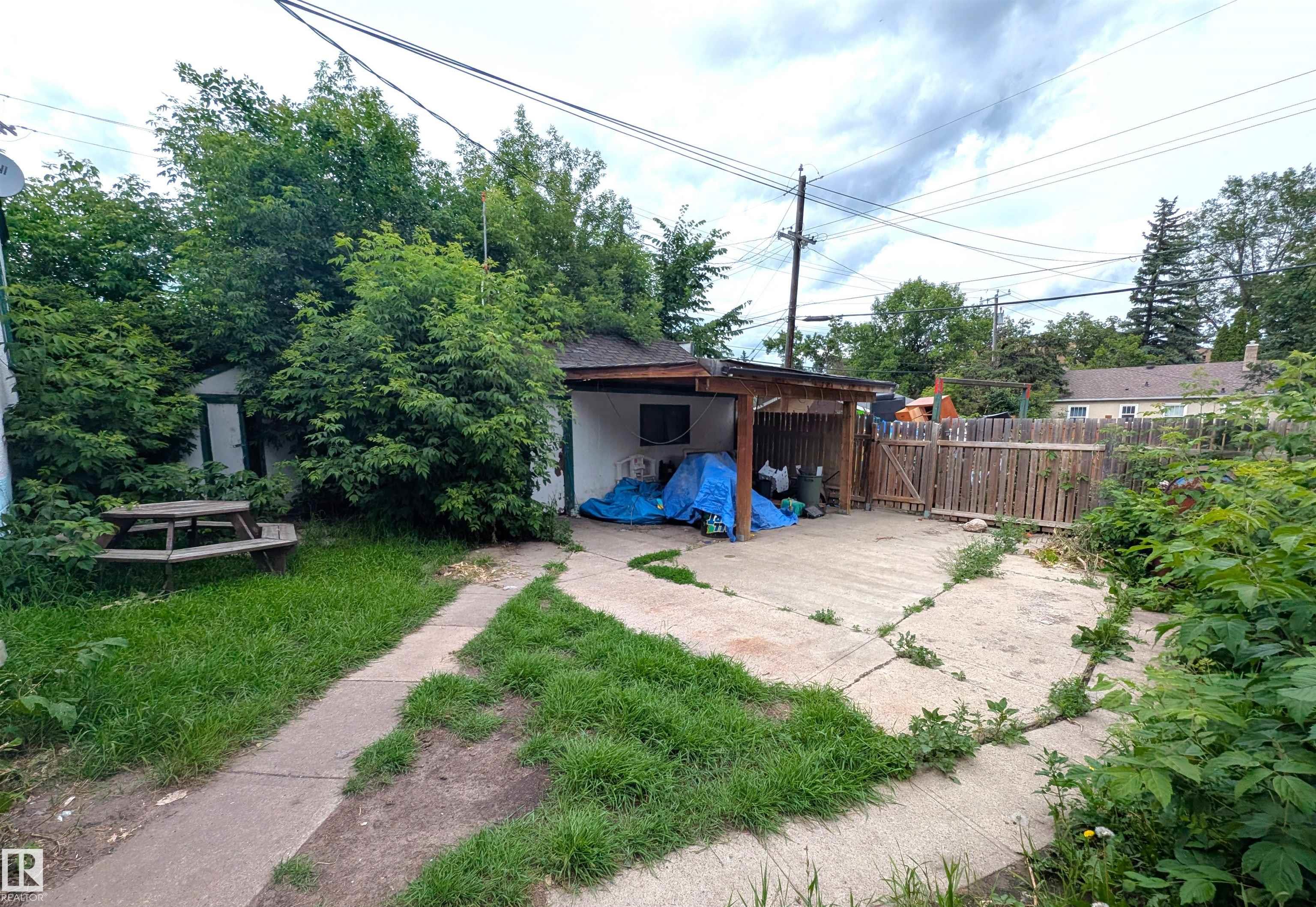 Picture for 11455 64 ST NW