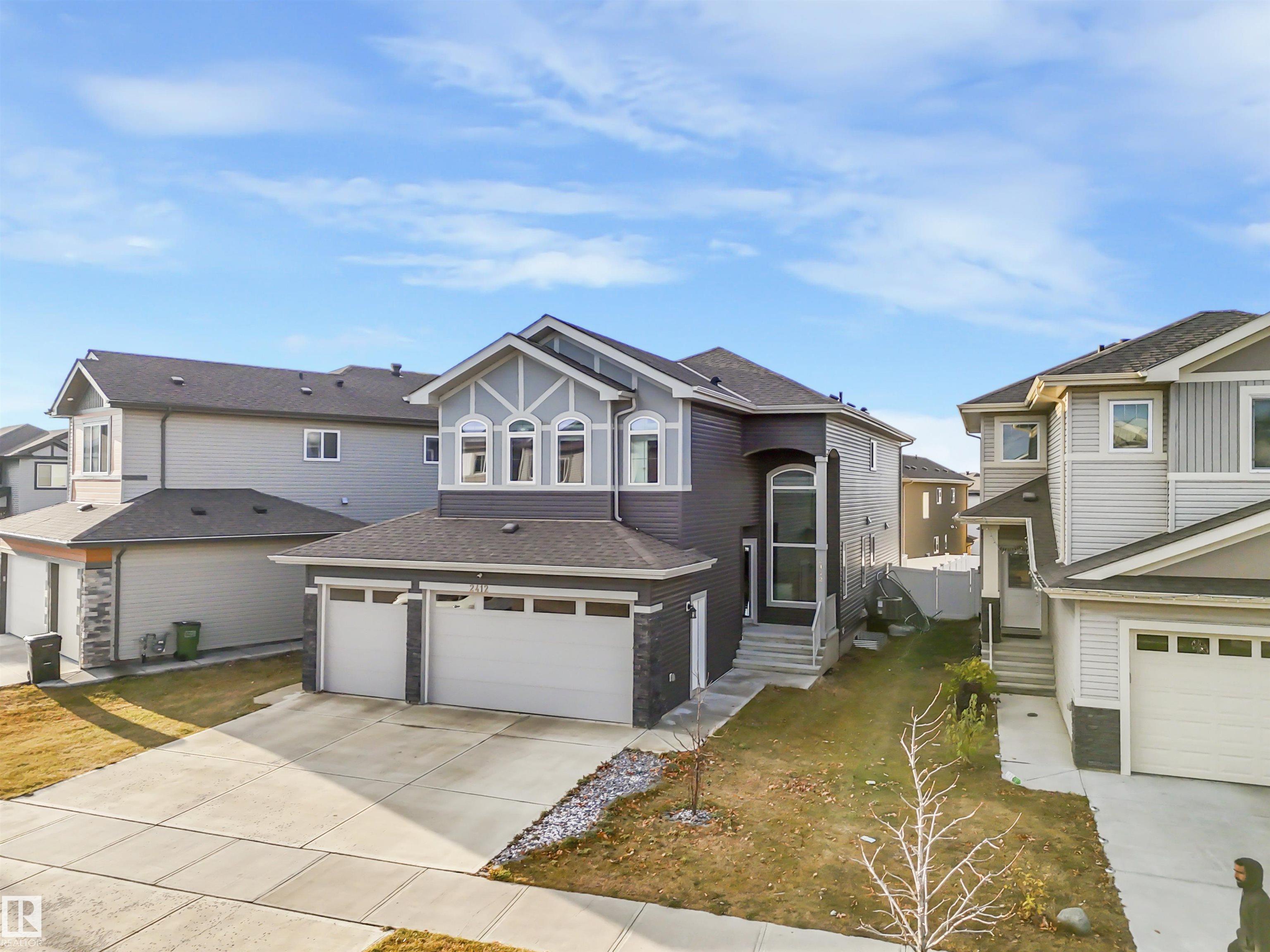 2412 14 Avenue NW, Laurel, Edmonton