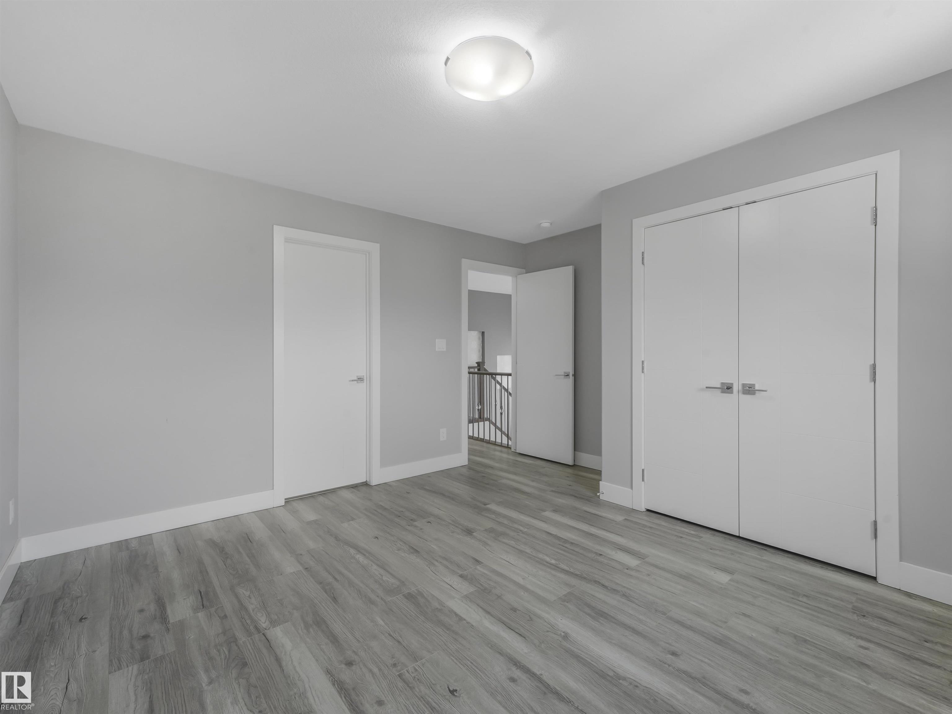 https://zimg.paragon.ice.com/ParagonImages/Property/PM/RAE/225410807/27/0/0/f518352f4ca1e979bcc8b4a450e43ece/1/6b086ebca0c2730a539f77e72fc72336/225410807-3d66a8c9-3c9a-4cdb-829a-ae767953d446.JPG