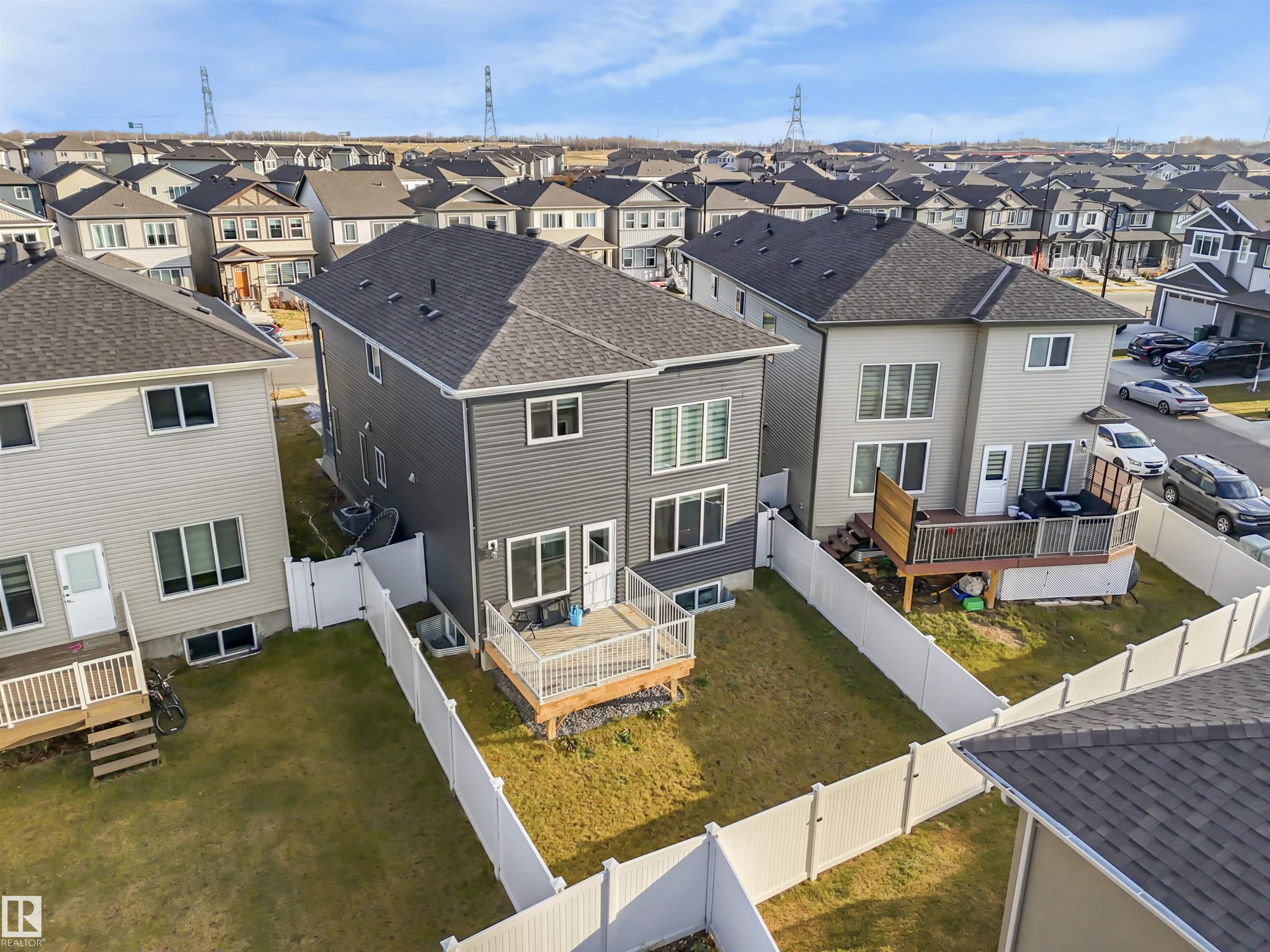 https://zimg.paragon.ice.com/ParagonImages/Property/PM/RAE/225410807/48/0/0/f2123e2424c1d33abf3d24e2b960c85a/1/6b086ebca0c2730a539f77e72fc72336/225410807-9e99fa5a-d547-41ba-a97a-7df0866bab2d.JPG