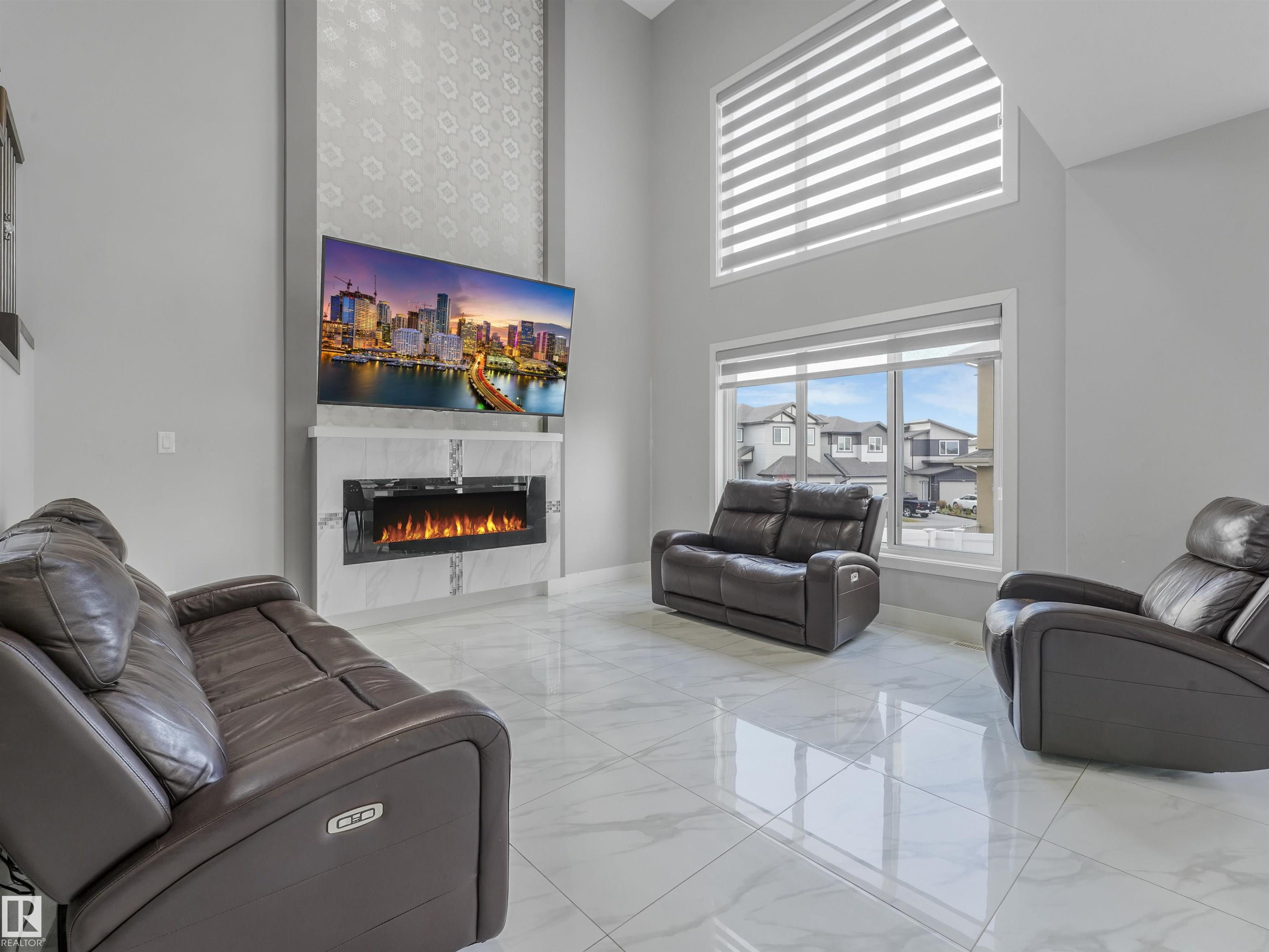 https://zimg.paragon.ice.com/ParagonImages/Property/PM/RAE/225410807/9/0/0/85a5c1d9219af50f3ec07242ea92d547/1/6b086ebca0c2730a539f77e72fc72336/225410807-66f2c5c5-eb34-470d-bbe7-9e7dcf1895a0.JPG