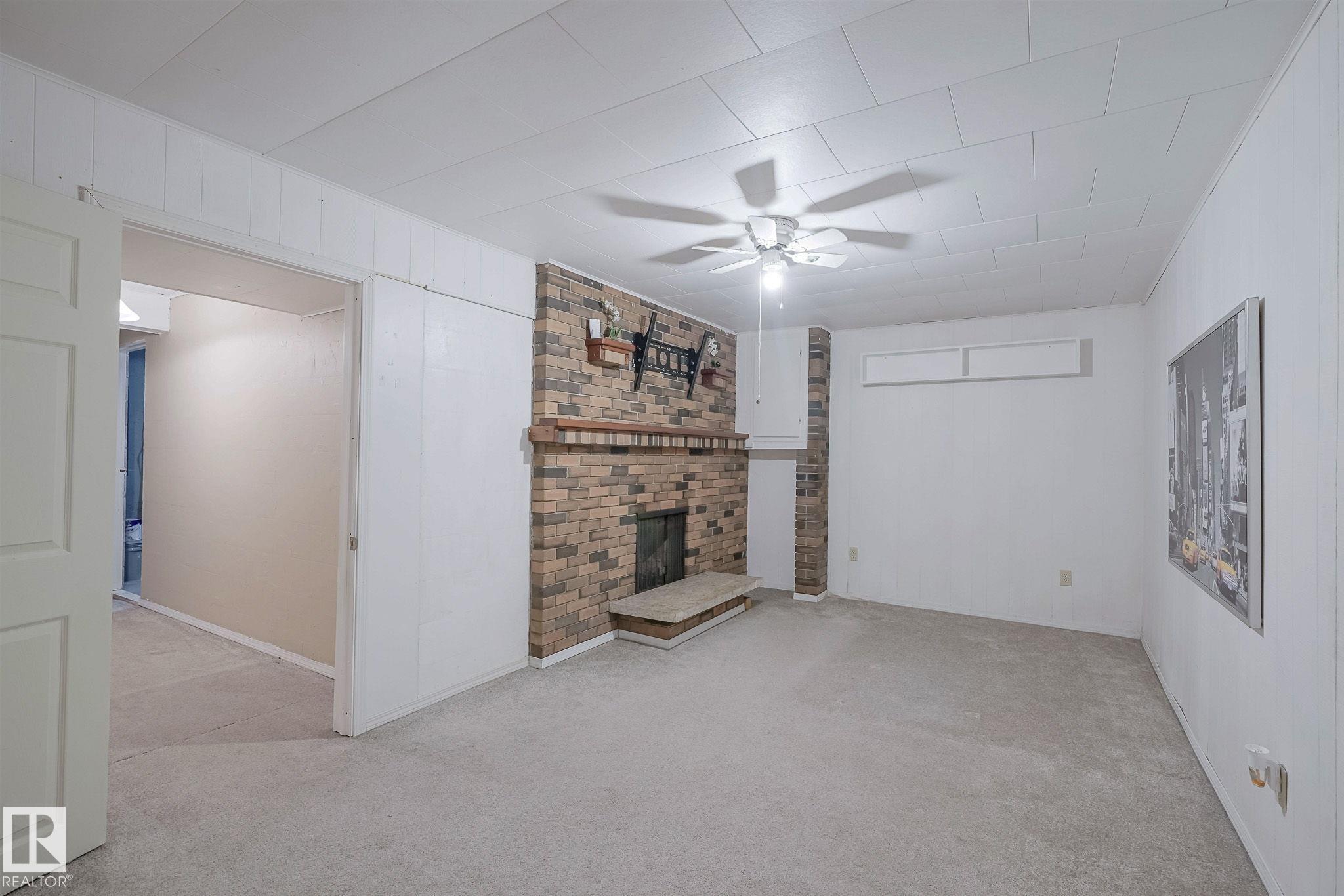 https://zimg.paragon.ice.com/ParagonImages/Property/PM/RAE/225410818/33/0/0/3789dec142f47f0c4b9d269fd5e7dfd5/1/4e450c5b7ec847c727b2156b639d1e44/225410818-fe15aef4-7b5d-4159-aa08-ae1d28806f5f.JPG