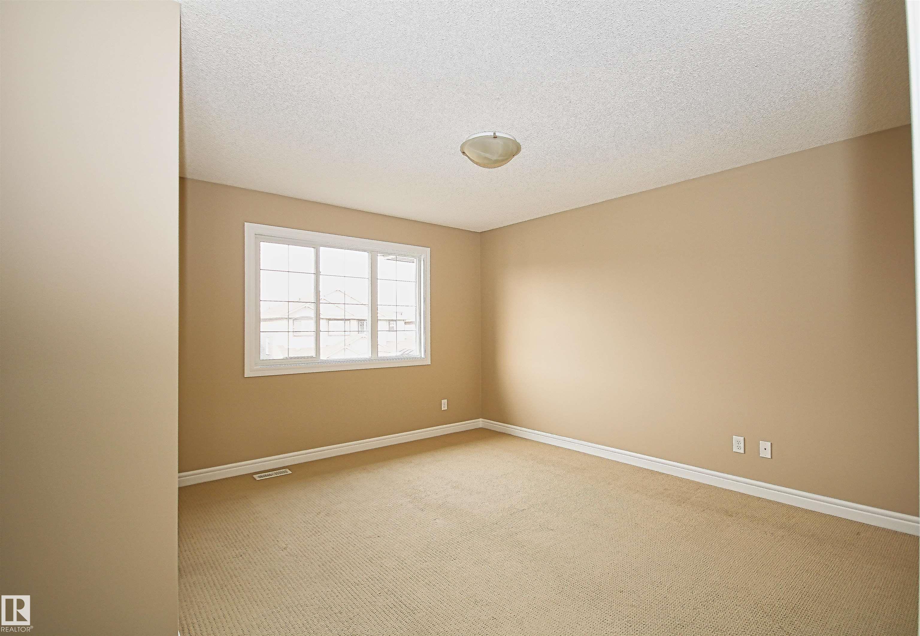 https://zimg.paragon.ice.com/ParagonImages/Property/PM/RAE/225410833/13/0/0/db629d733d4e88b3ac1aa539ece65048/1/be8fdb087e57b5cad2e74f2e07a1e0de/225410833-37af0c3c-d111-4345-a442-babc8fb0ab28.JPG