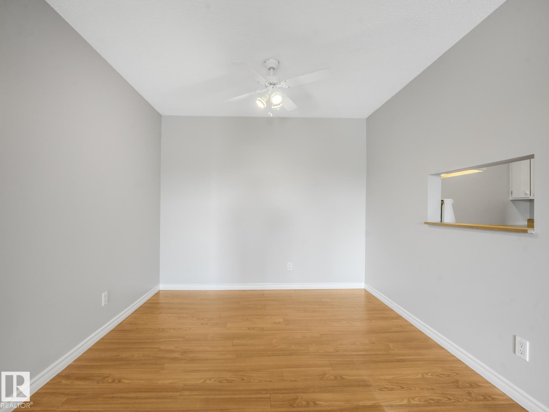 https://zimg.paragon.ice.com/ParagonImages/Property/PM/RAE/225410849/19/0/0/37becf663750189e9c1d5f975d7408a3/1/b4ede9598498e31e6cd9ada44d041633/225410849-7ddfbf13-44c4-4786-9da7-a2f18ffe4116.JPG