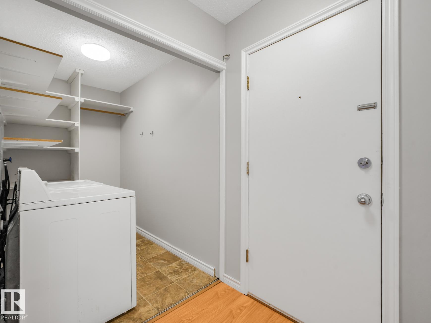 https://zimg.paragon.ice.com/ParagonImages/Property/PM/RAE/225410849/29/0/0/8ed9930e3fb112b7bceca18867328501/1/b4ede9598498e31e6cd9ada44d041633/225410849-074511fd-d062-4dce-ab7f-4a65211fb863.JPG