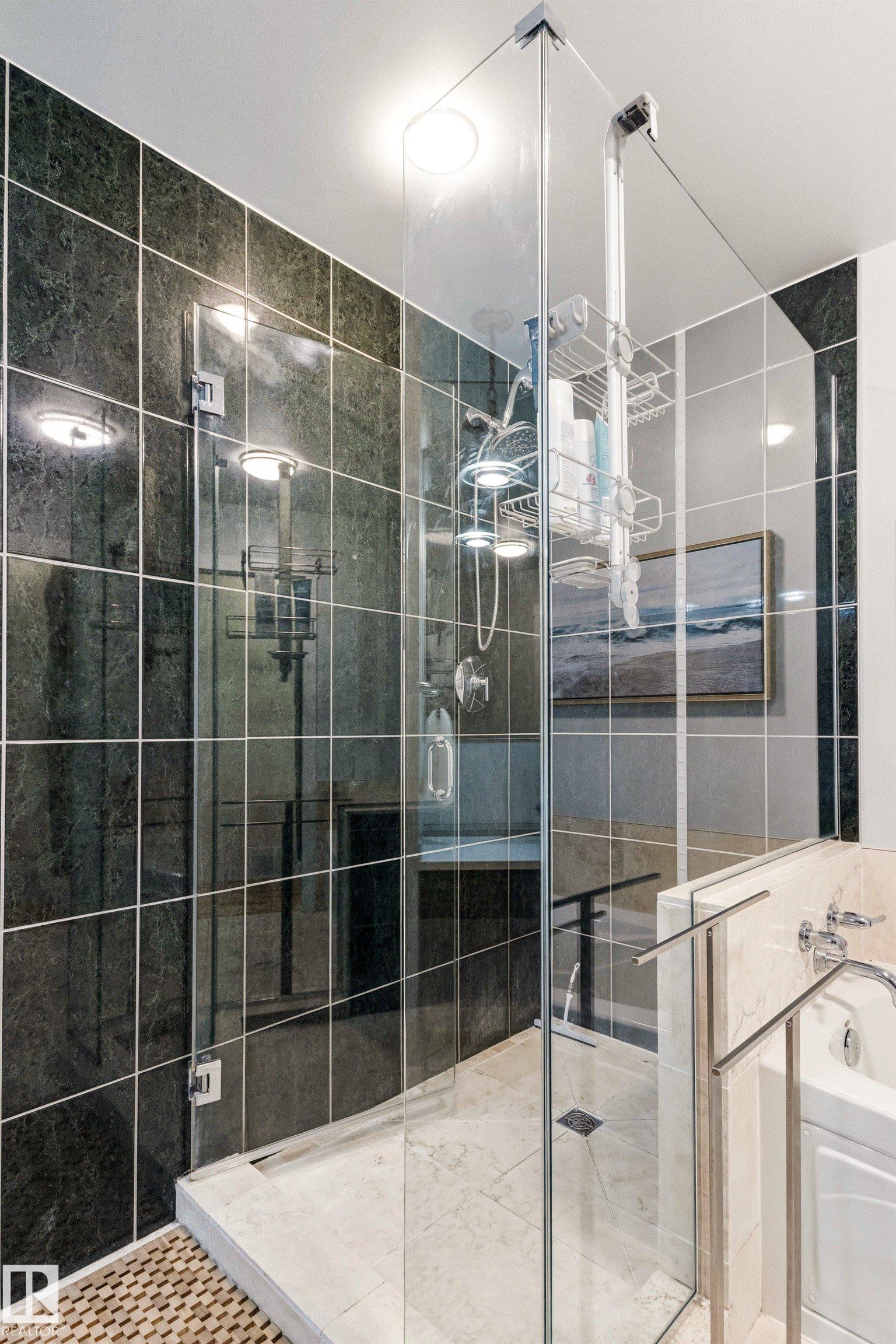 Photo 27 at 13868 110a Avenue NW, North Glenora, Edmonton