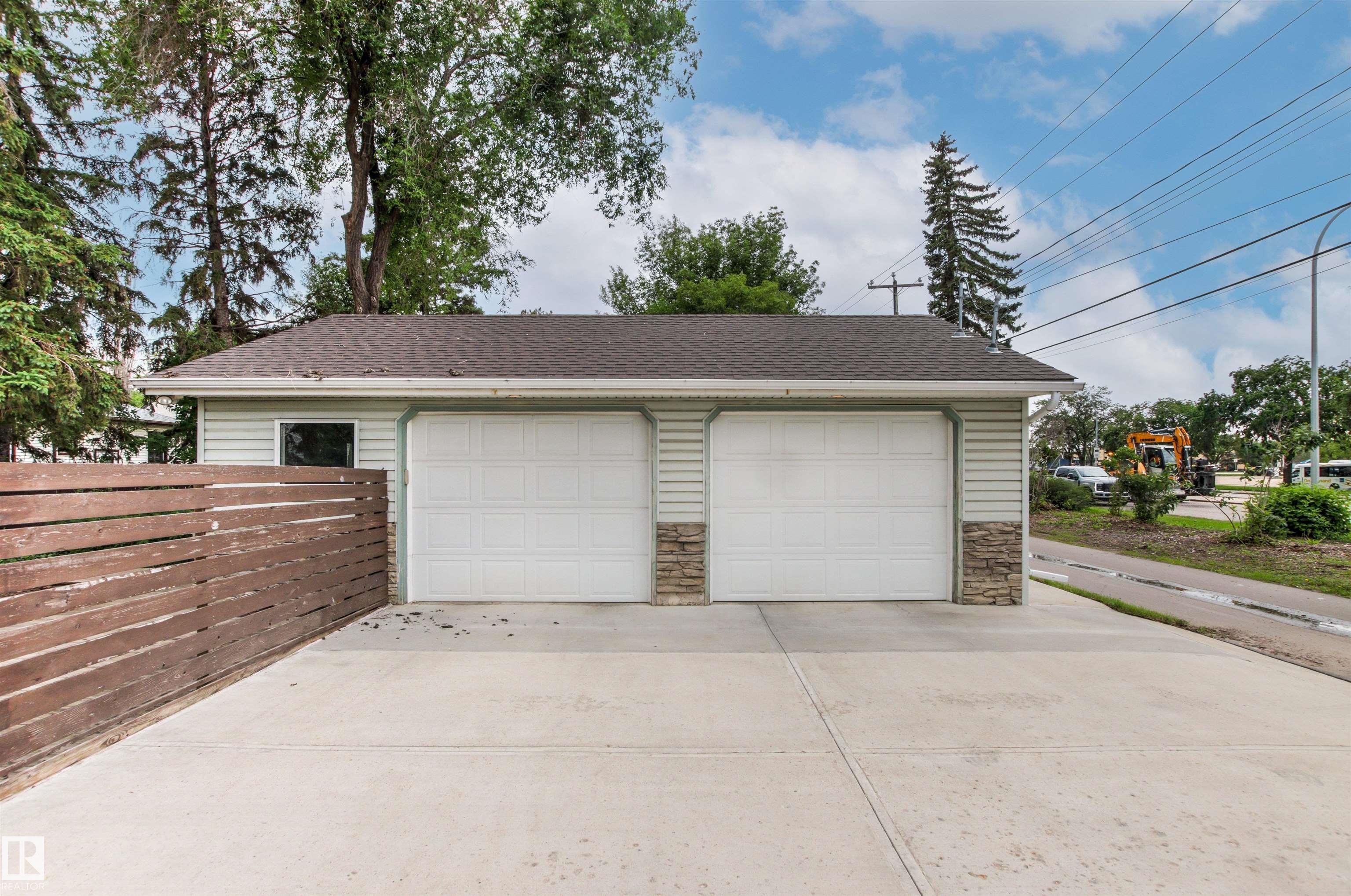 Photo 53 at 13868 110a Avenue NW, North Glenora, Edmonton