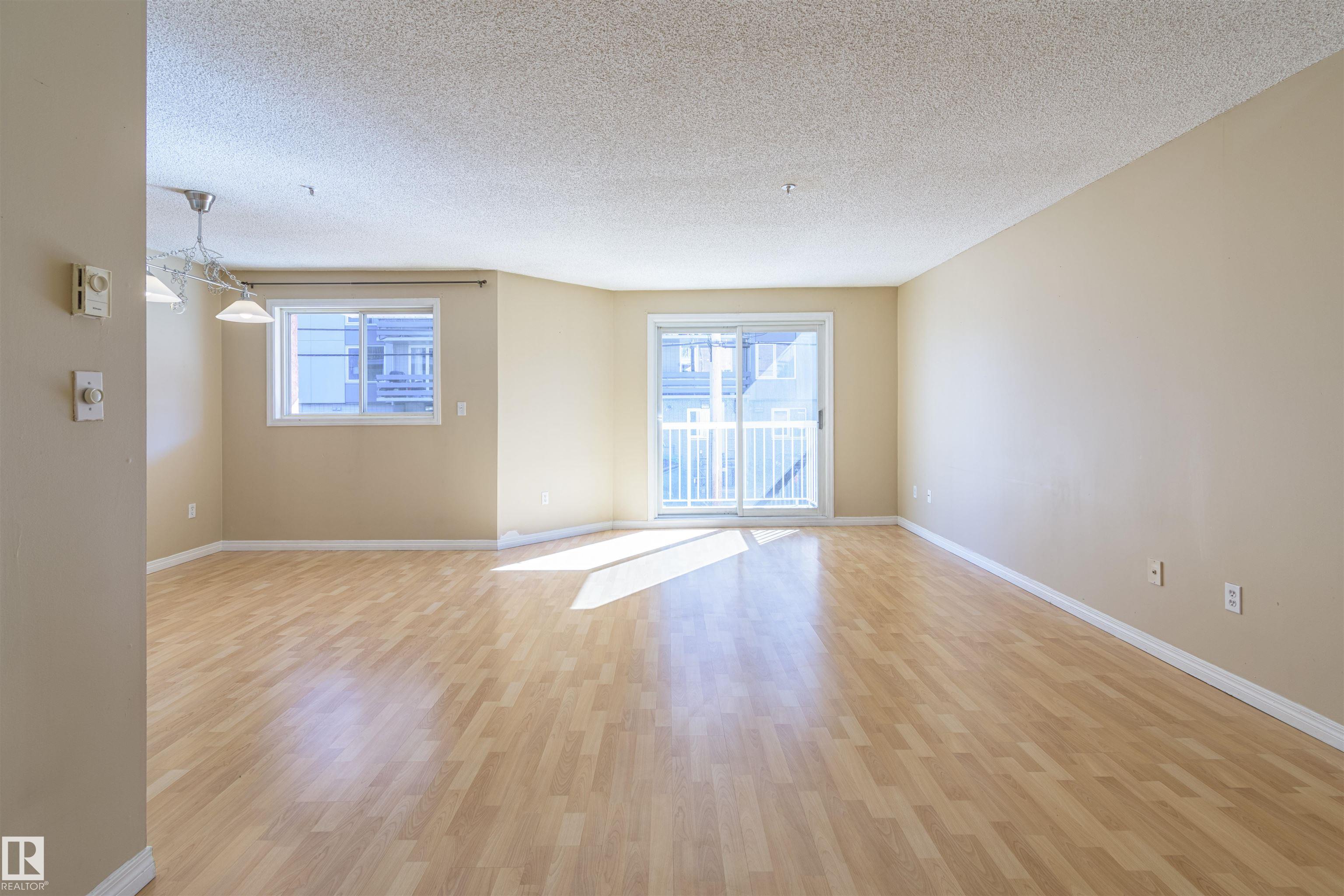 https://zimg.paragon.ice.com/ParagonImages/Property/PM/RAE/225410883/11/0/0/4a4bf4b4cca9e6763de54ac6717dcf22/1/798c6773fca8c1701a17f5a595dce097/225410883-44C9D859-3811-4467-8A4F-259EABB16D85.JPG
