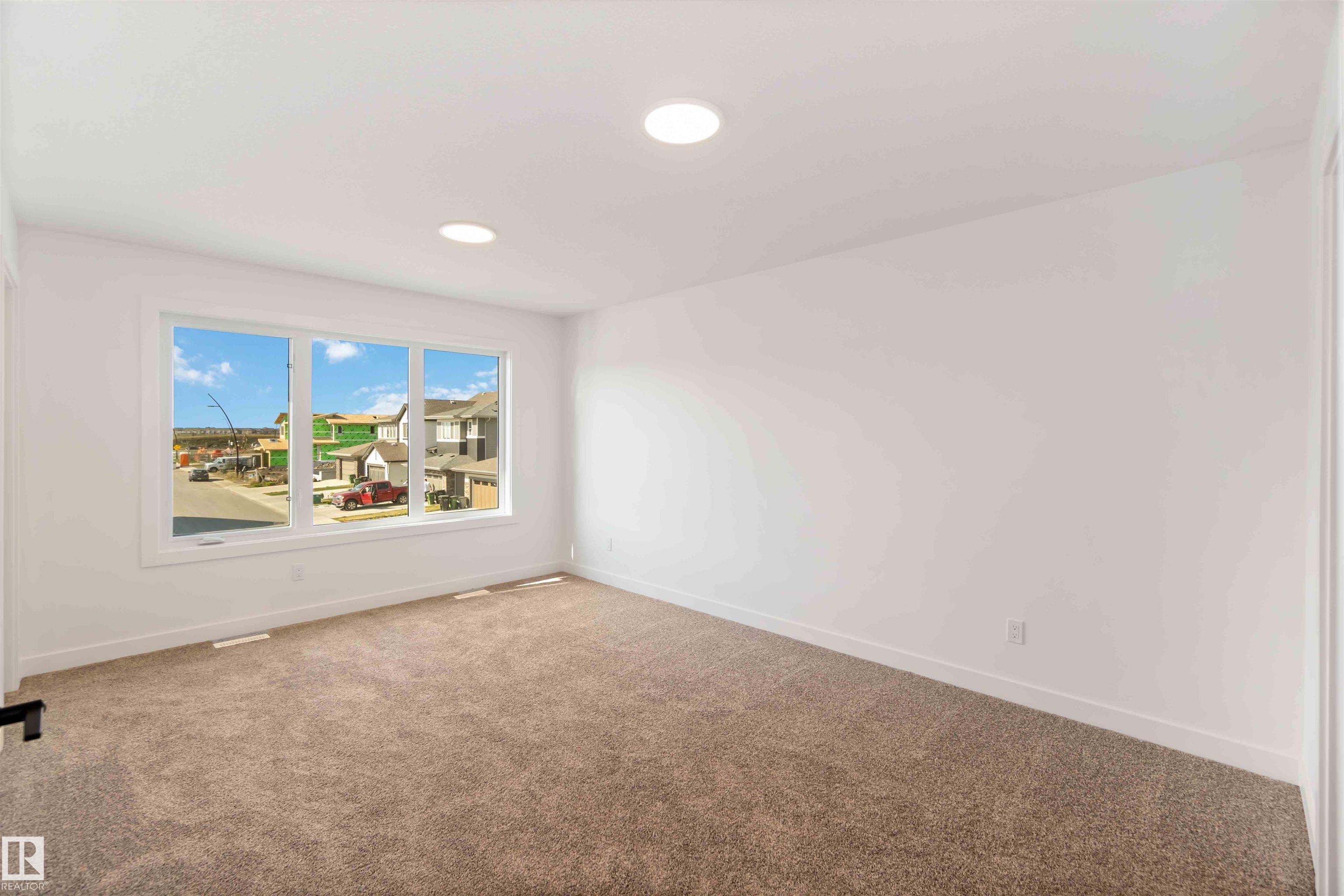 https://zimg.paragon.ice.com/ParagonImages/Property/PM/RAE/225410889/44/0/0/f9f7f38416ebfaf2d0325976e63628af/1/c8d4c1a16ae2420700643eb34e26ebc4/225410889-0B205A4E-1E35-405E-9209-FF7506018E27.JPG
