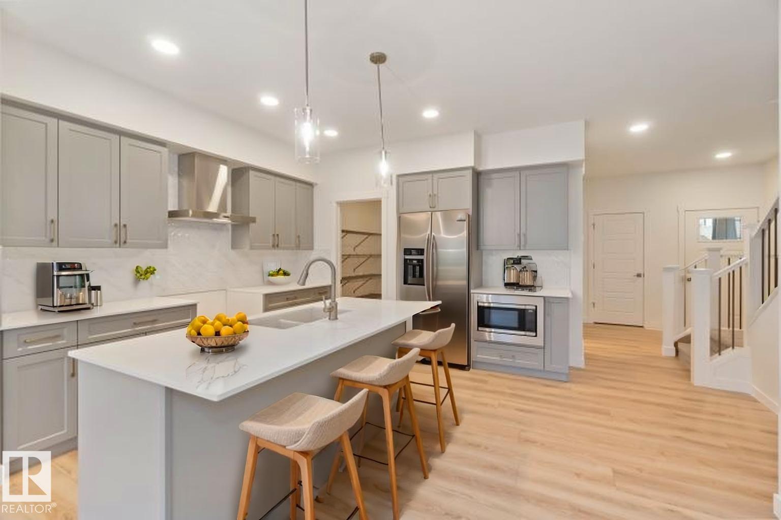 Photo 11 at 2503 194 Street NW, The Uplands, Edmonton