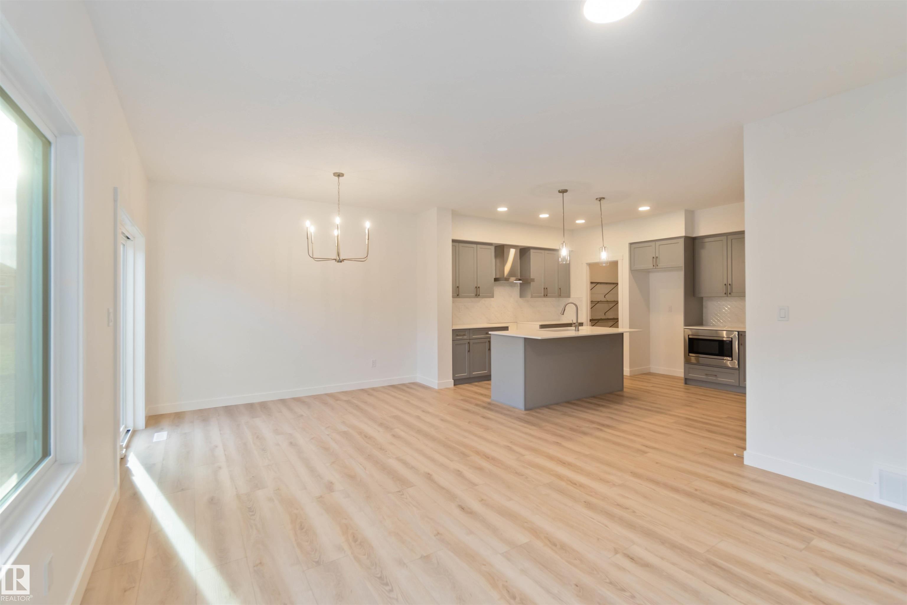 Photo 18 at 2503 194 Street NW, The Uplands, Edmonton