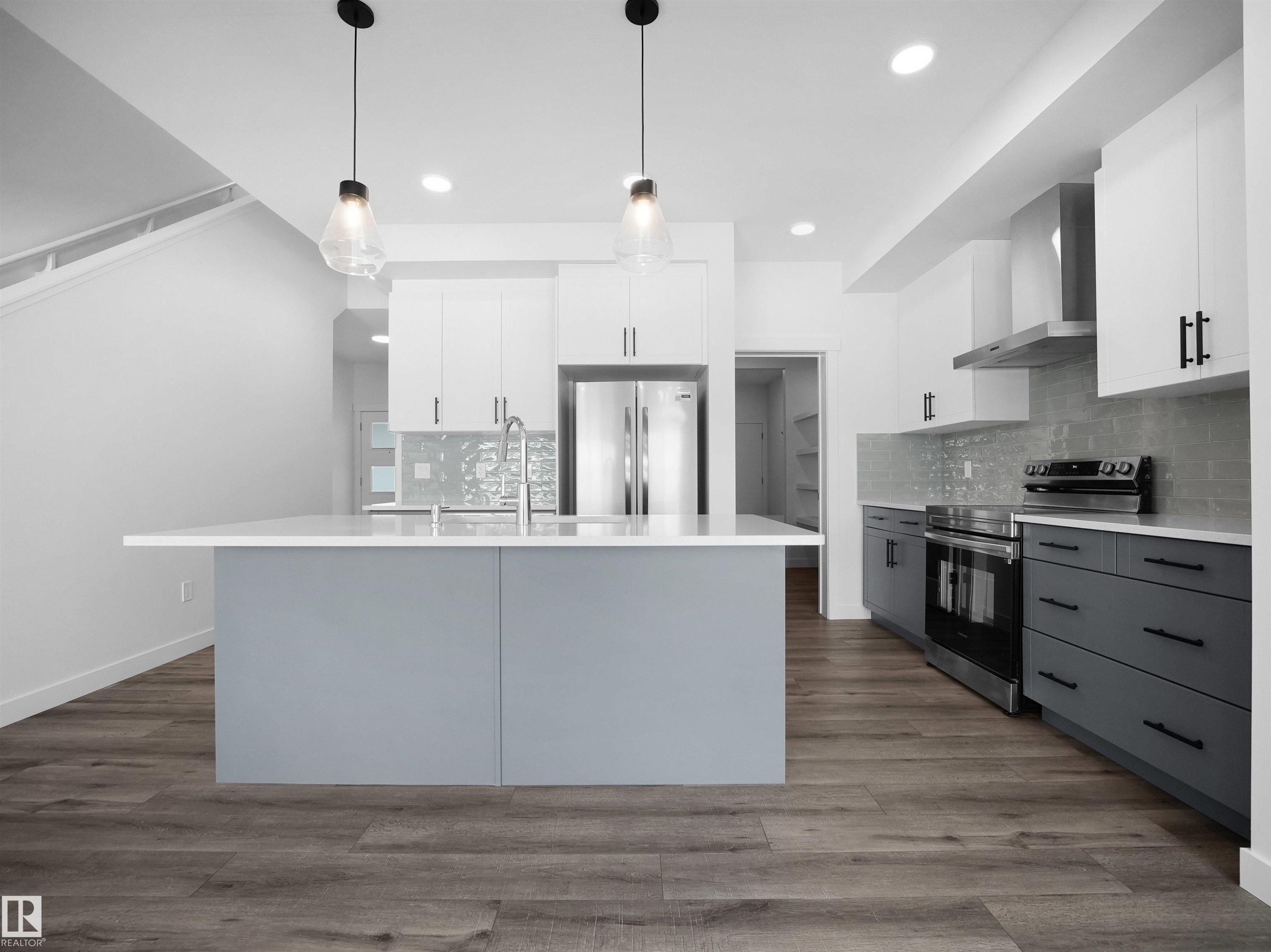 Picture for 19066 20A AV NW