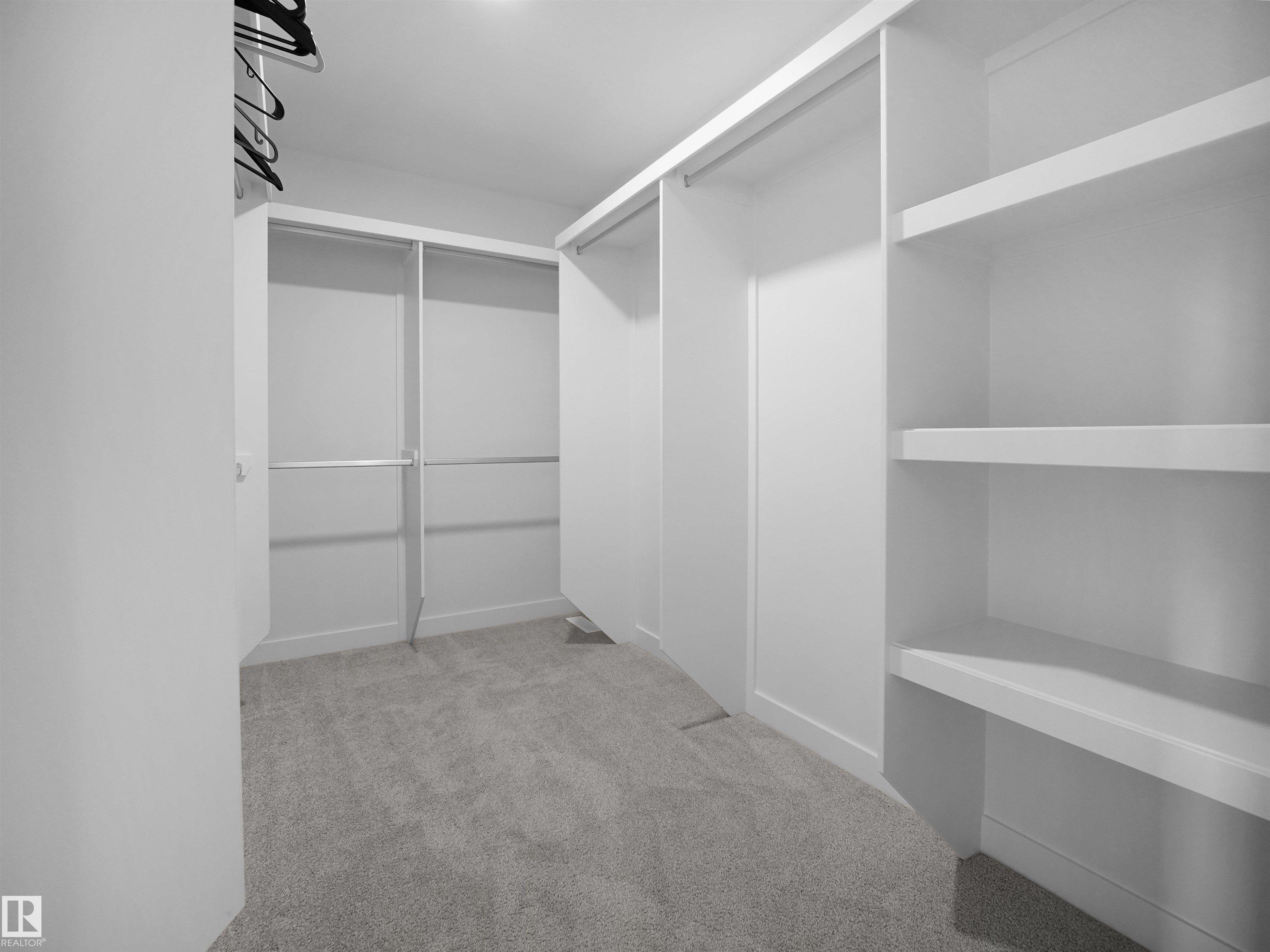 https://zimg.paragon.ice.com/ParagonImages/Property/PM/RAE/225410897/30/0/0/f6710920cc66b8978e3f49a98a6de417/1/35d10090af27f1040cf667c82b62185a/225410897-7a7f4746-ac38-4dc3-a656-d86f580c93d4.JPG