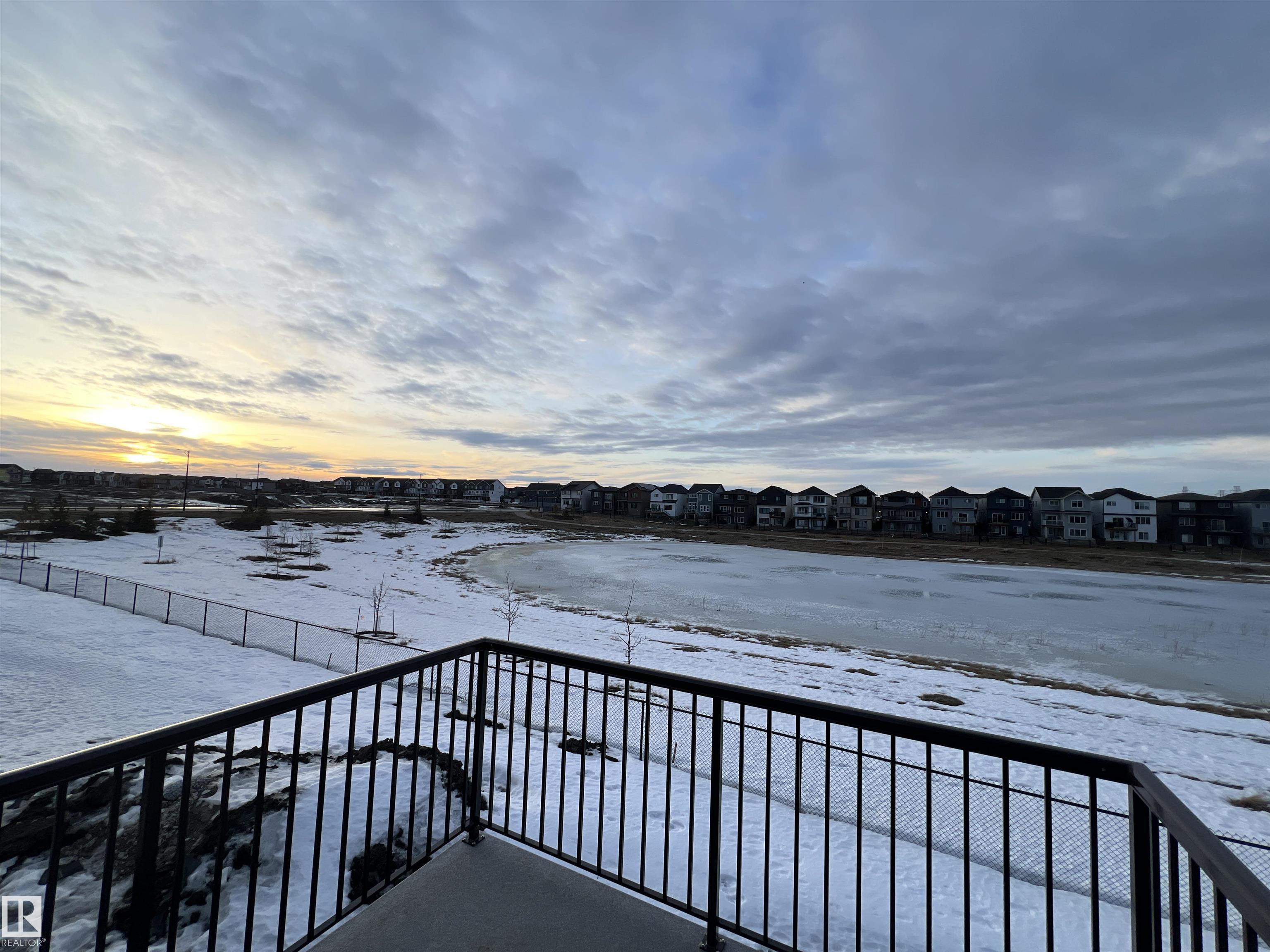 https://zimg.paragon.ice.com/ParagonImages/Property/PM/RAE/225410897/56/0/0/c11a033f445e1aa6e8450a869c4f25b4/1/35d10090af27f1040cf667c82b62185a/225410897-4fea0015-7f0f-402c-95a2-9888e7f14f66.JPG