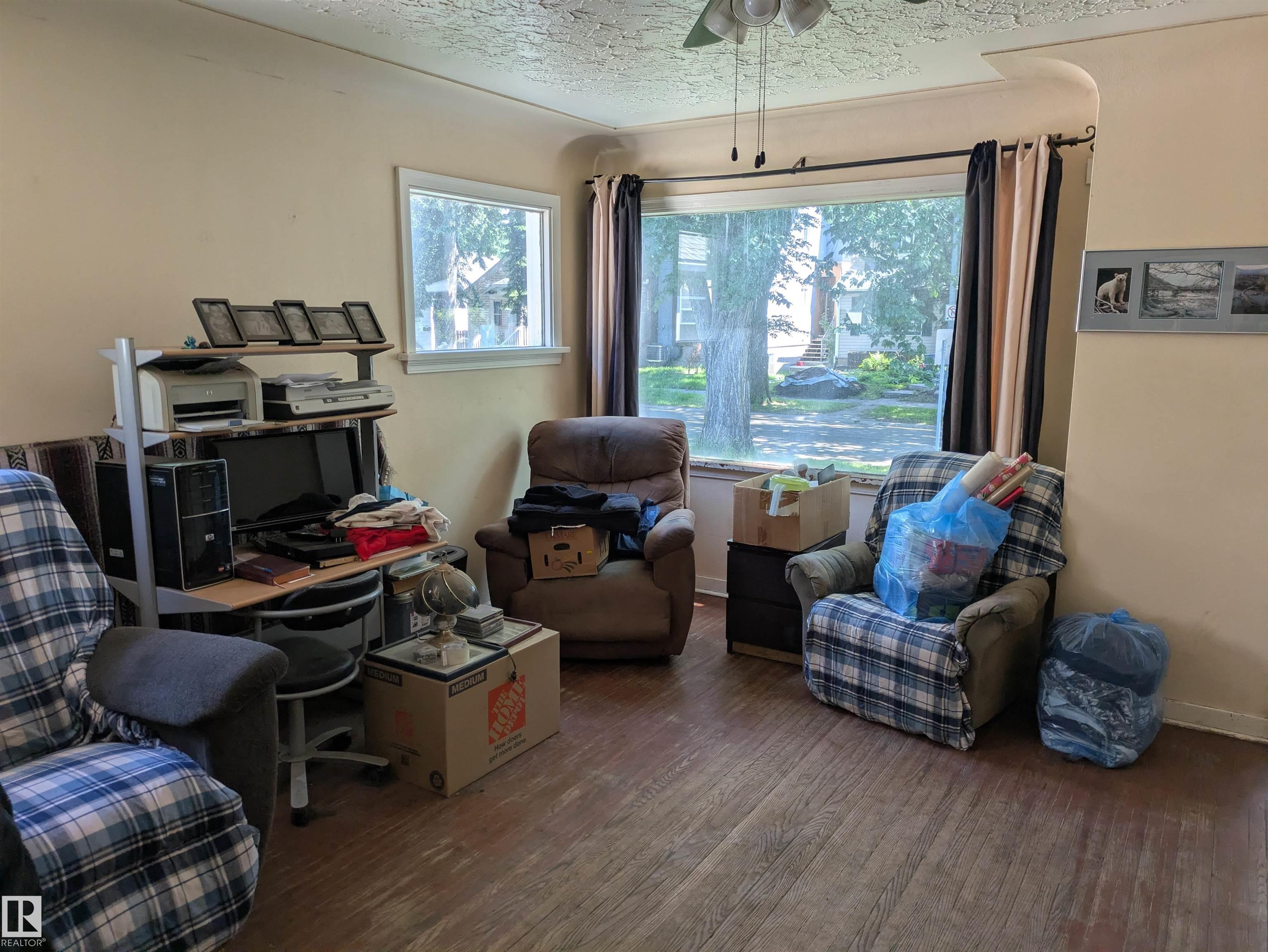 Photo 17 at 11412 85 Street NW, Parkdale, Edmonton