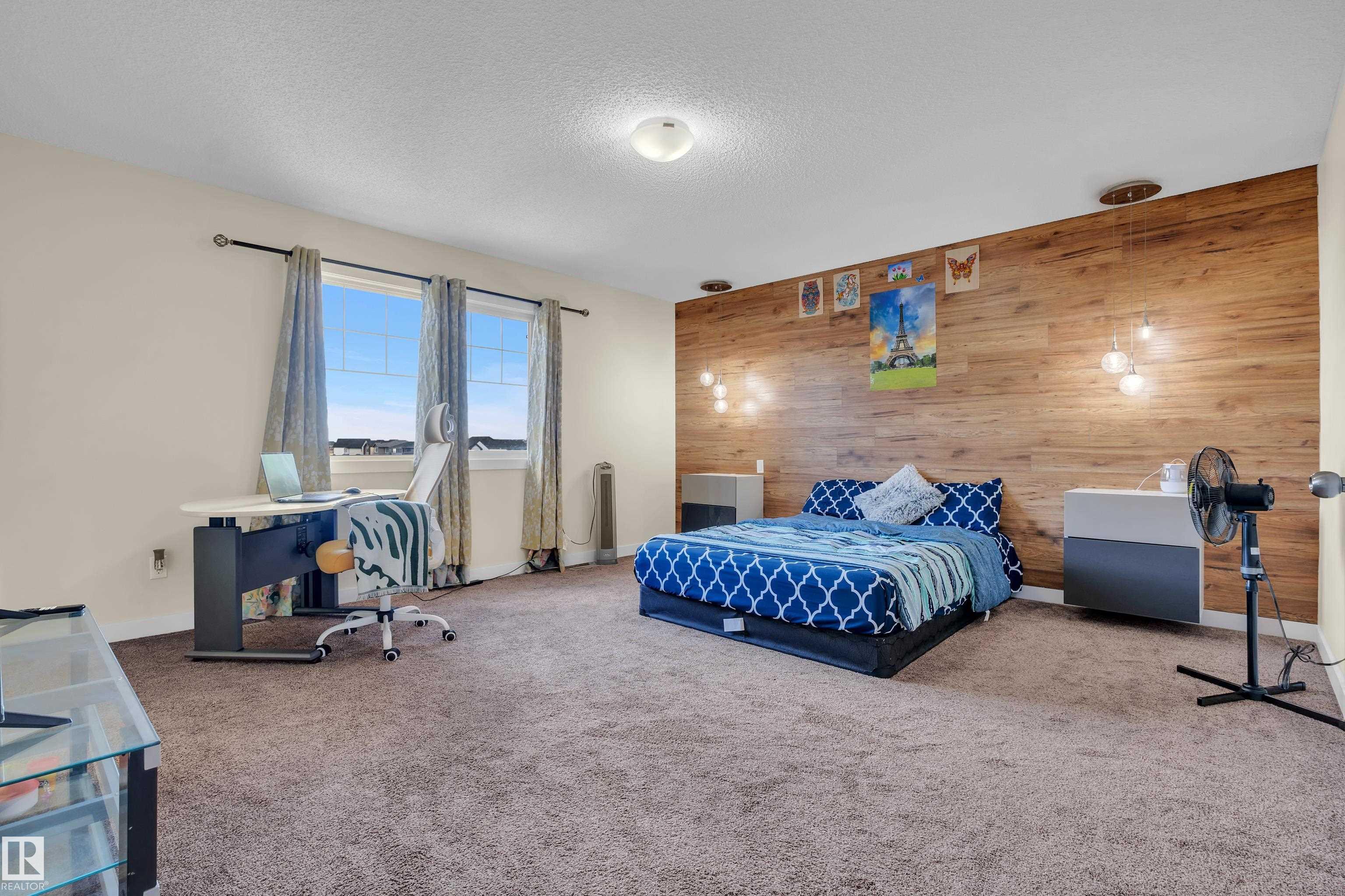 https://zimg.paragon.ice.com/ParagonImages/Property/PM/RAE/225410938/30/0/0/21941c14bce65c84598bf6d451bf9e6a/1/110623e28b2ae5a8fa3e66b30a72ece4/225410938-3ab9a701-e234-4f76-95a3-bebee13f9ebd.JPG