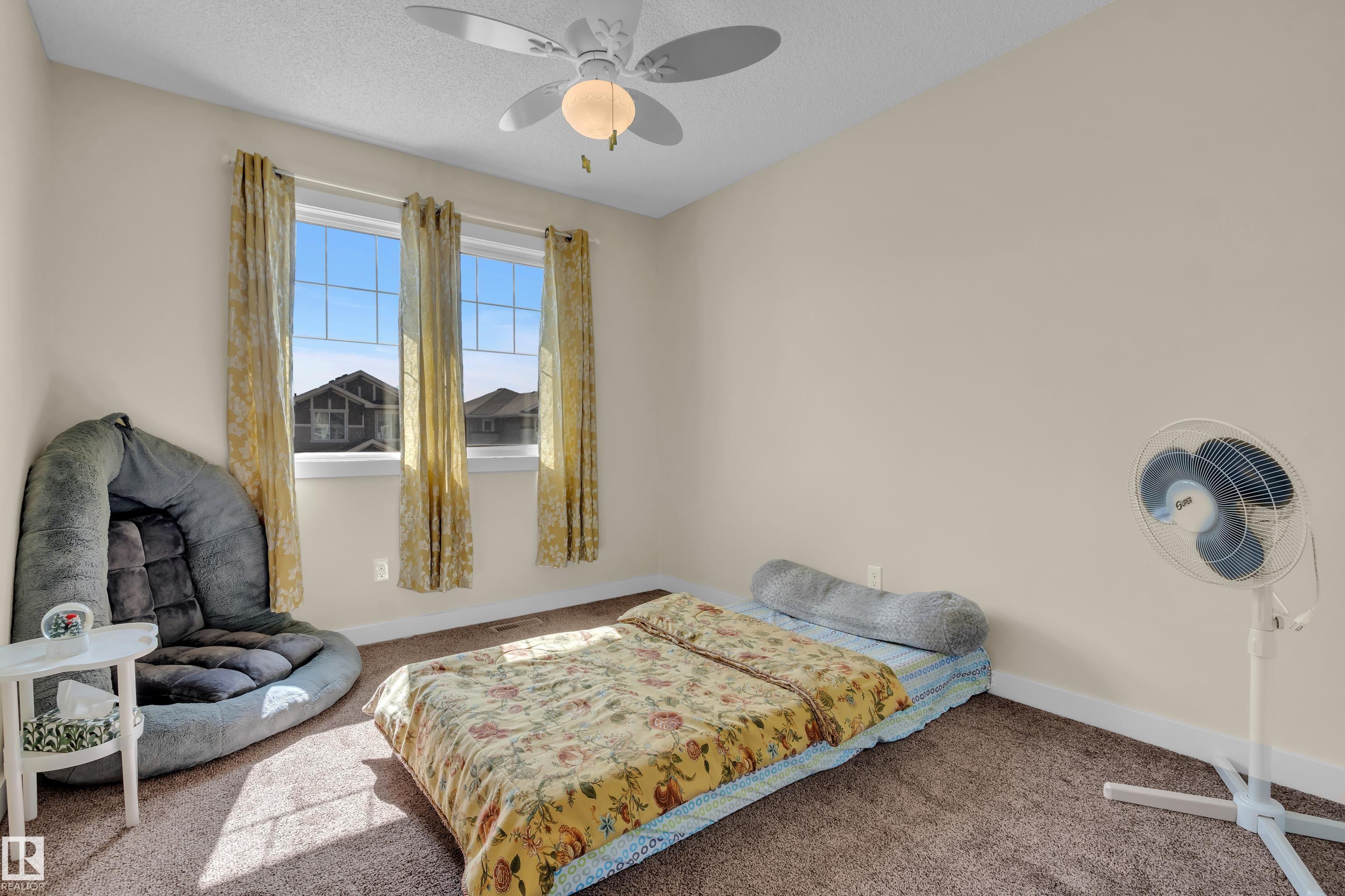 https://zimg.paragon.ice.com/ParagonImages/Property/PM/RAE/225410938/36/0/0/272a5b6ebde2a2d58efbca29420ec0db/1/110623e28b2ae5a8fa3e66b30a72ece4/225410938-982a0dff-0cd6-4556-9a31-173bf7a89865.JPG