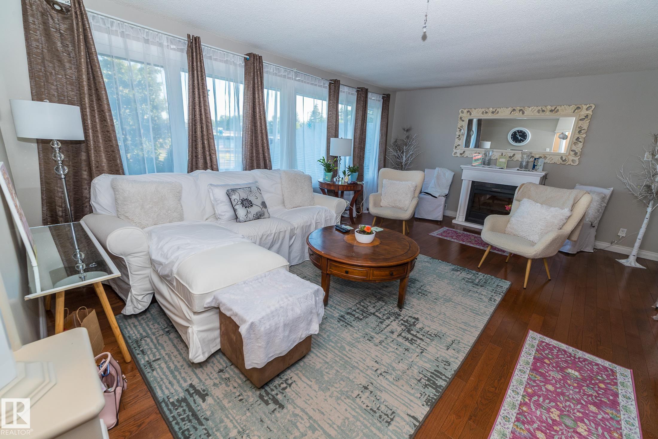 Picture for 14904 107 AV NW
