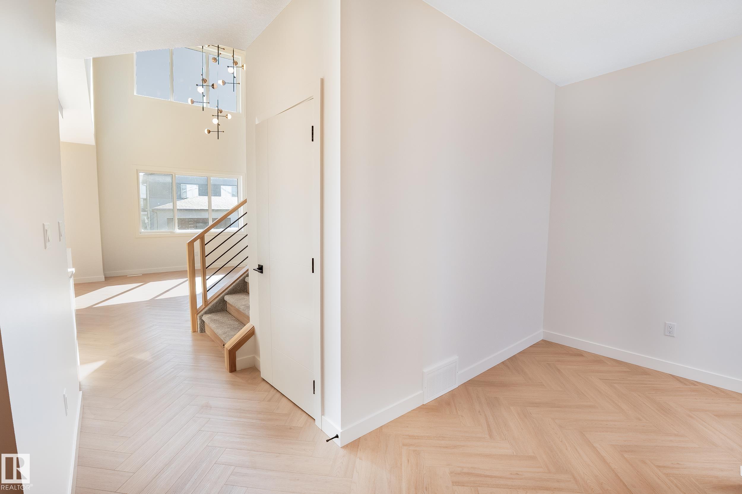 Photo 11 at 119 Lilac Close, Woodbend, Leduc