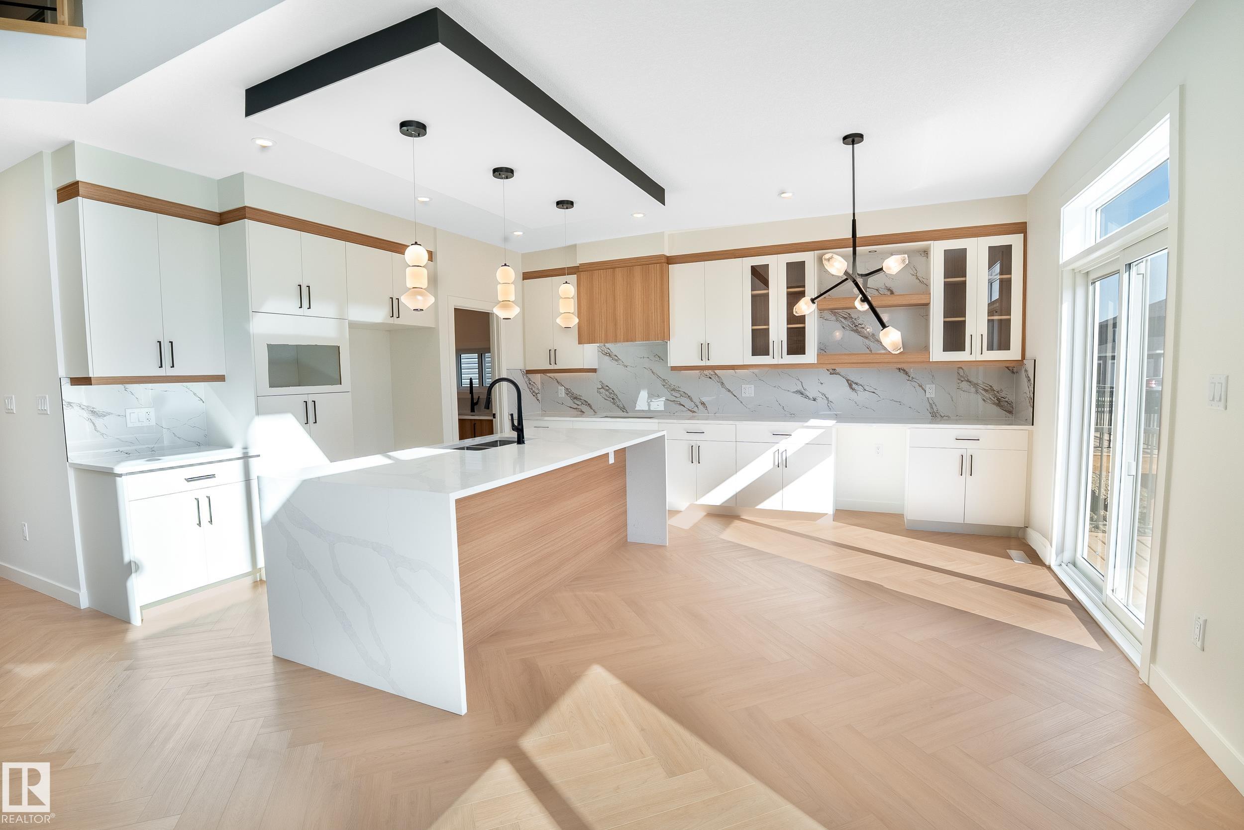 Photo 13 at 119 Lilac Close, Woodbend, Leduc