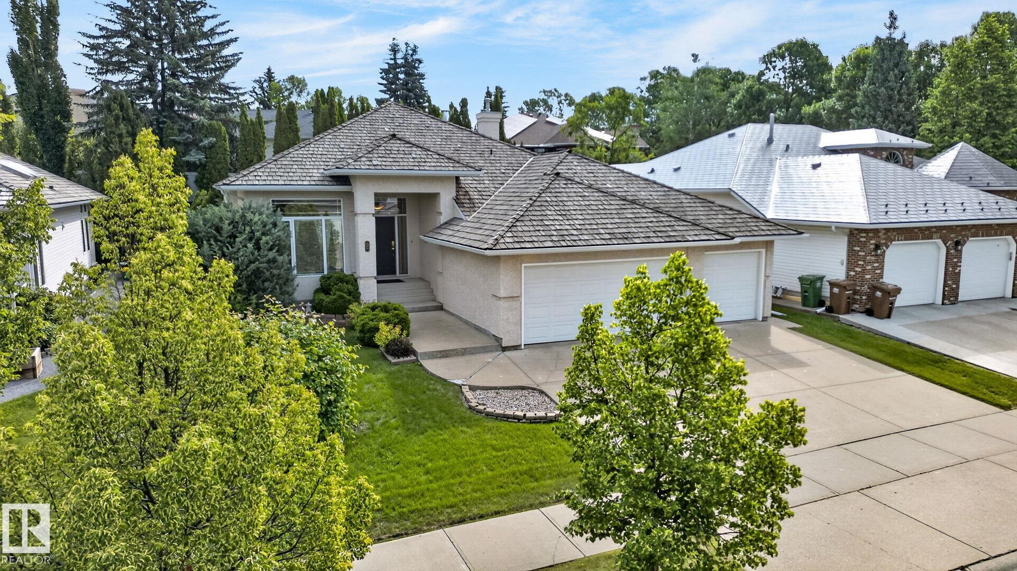 2 Keating point(e), Kingswood, St. Albert