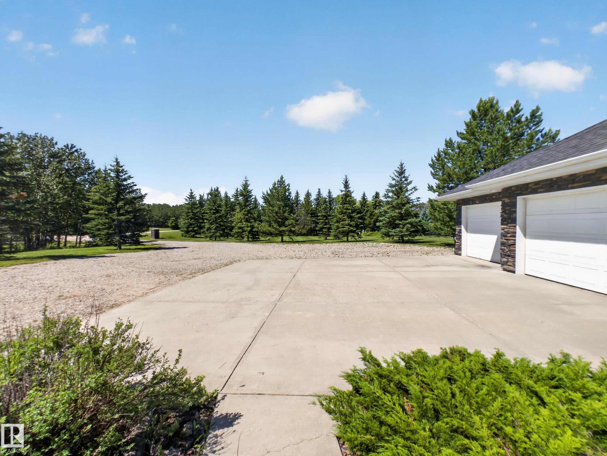 Photo 6 at 229 - 52109 Rge Road 224, Jidaro Valley, Rural Strathcona County