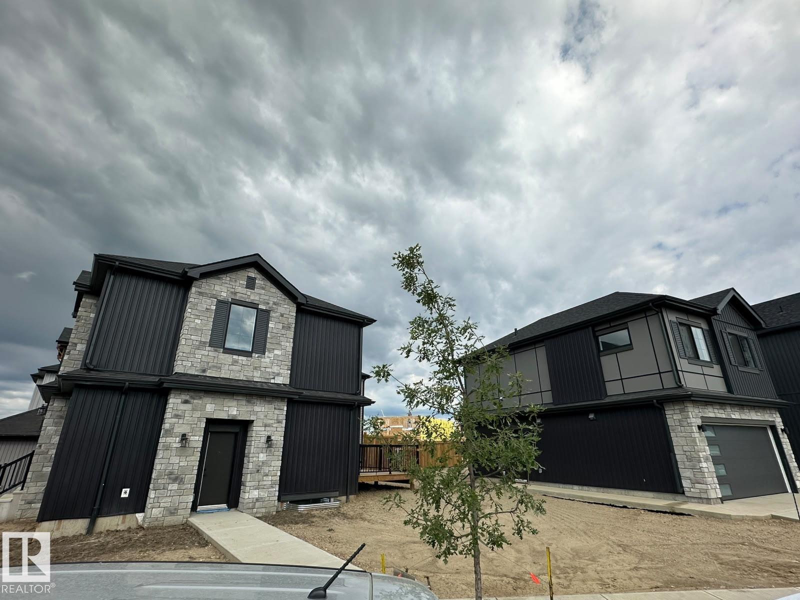 30 Chartres Close, Chérot, St. Albert