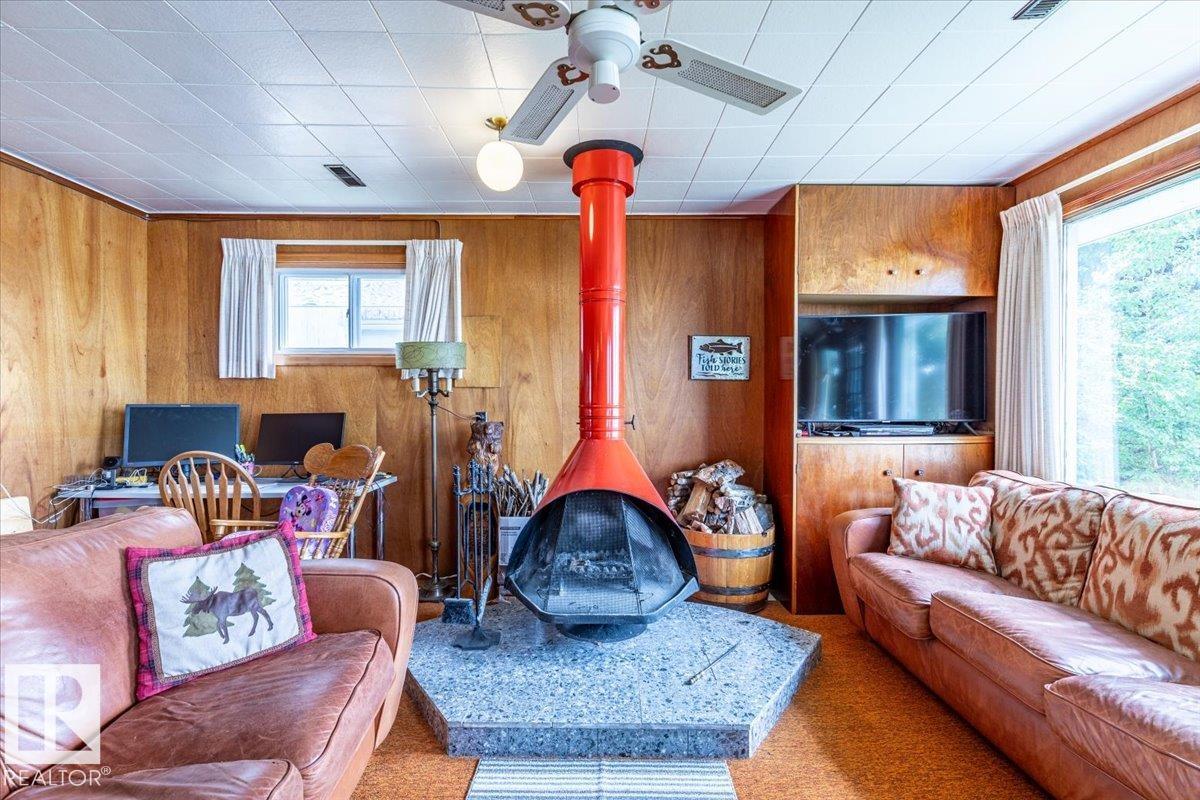 Photo 9 at 59 Beach Avenue, Itaska Beach, Rural Leduc County