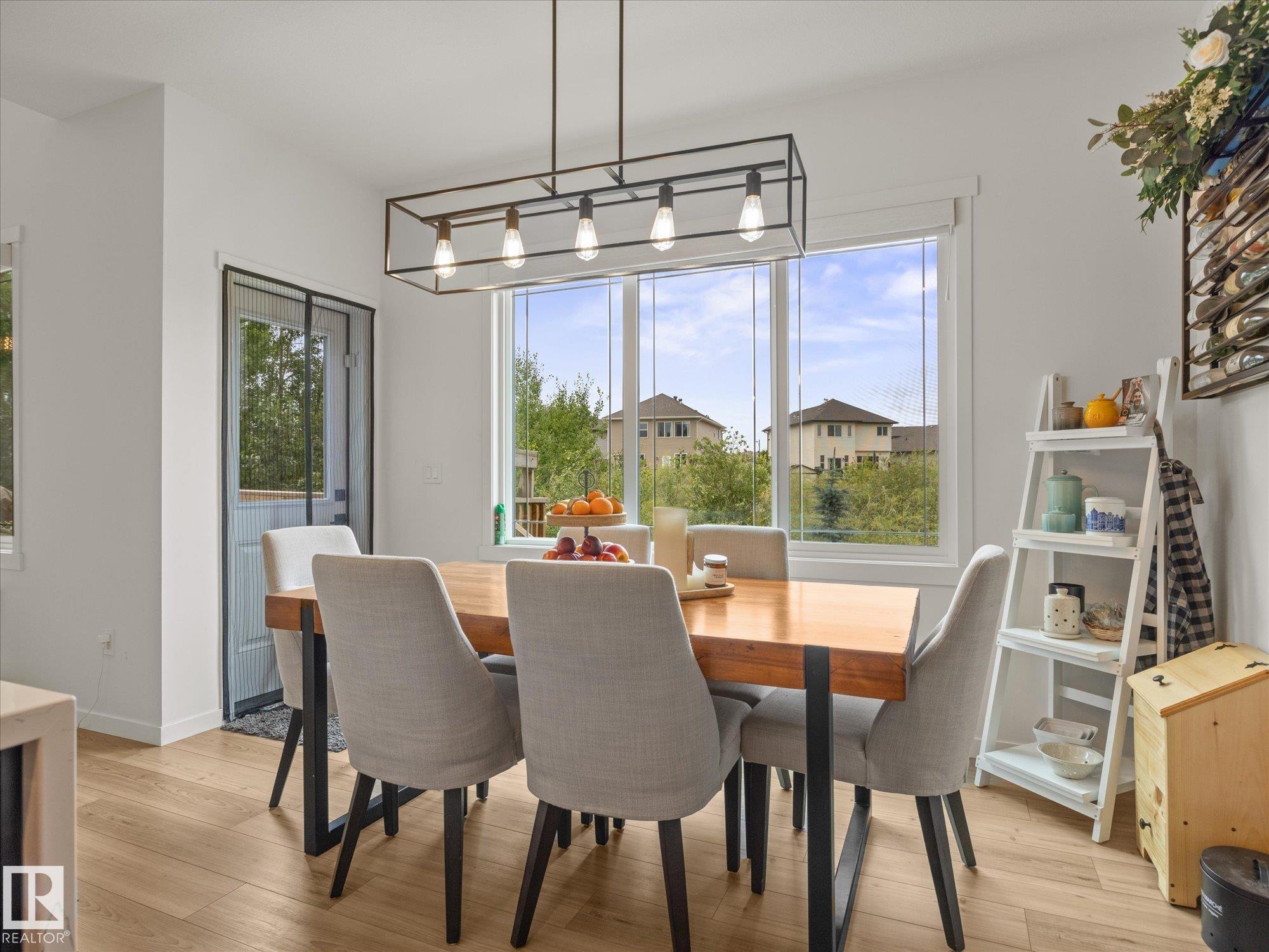 Photo 11 at 3648 6 Street NW, Maple Crest, Edmonton
