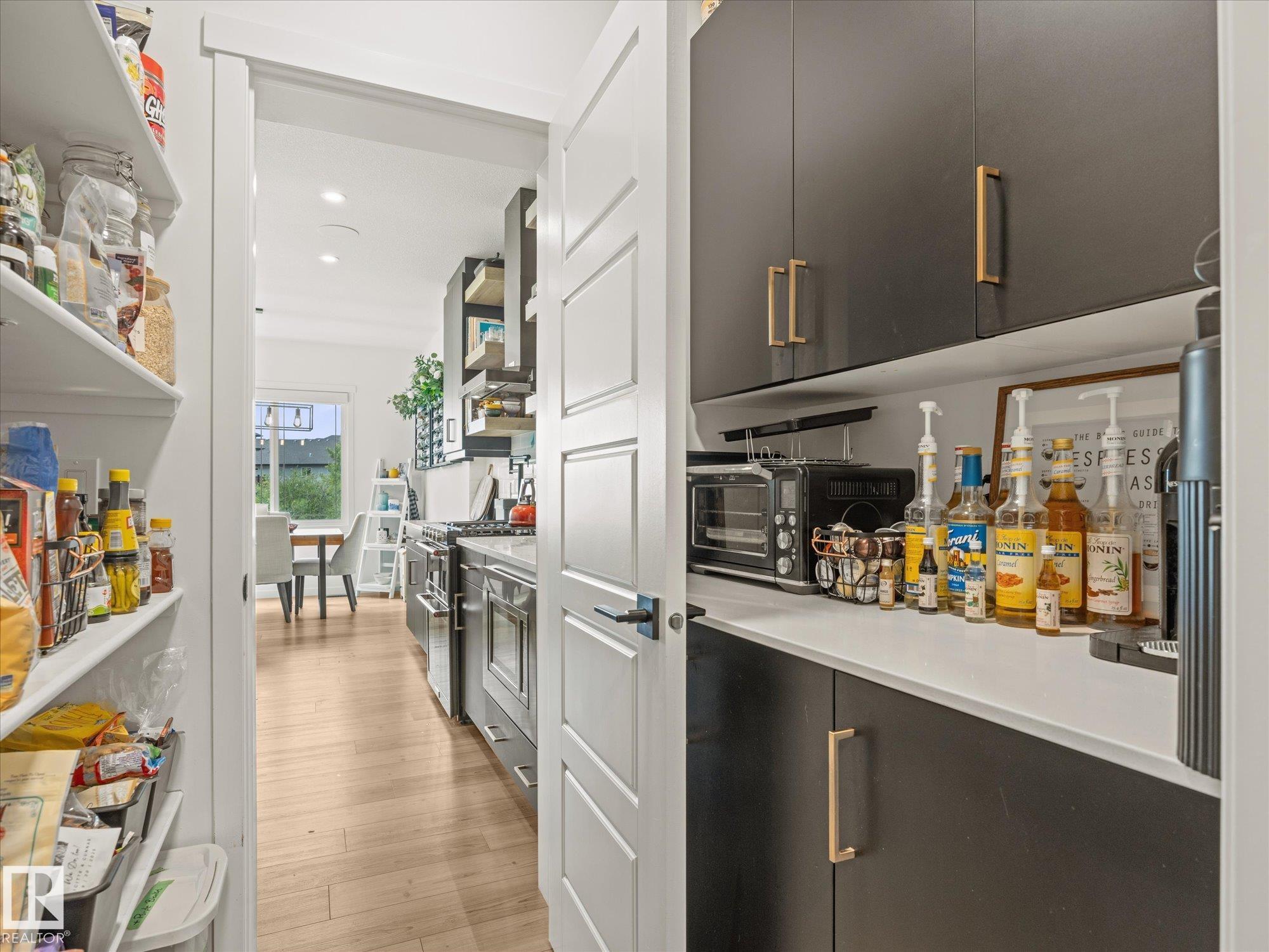 Photo 12 at 3648 6 Street NW, Maple Crest, Edmonton