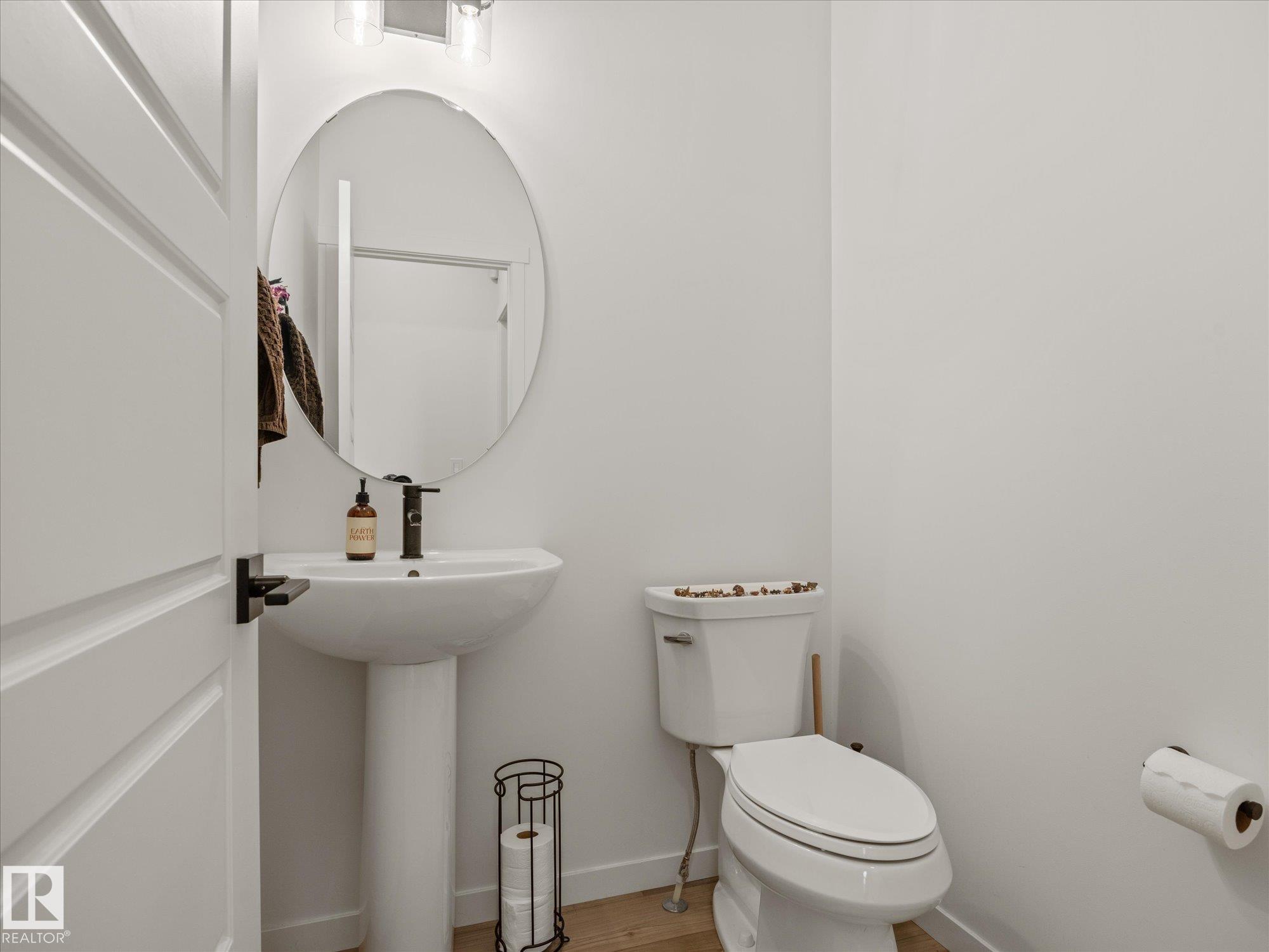 Photo 15 at 3648 6 Street NW, Maple Crest, Edmonton