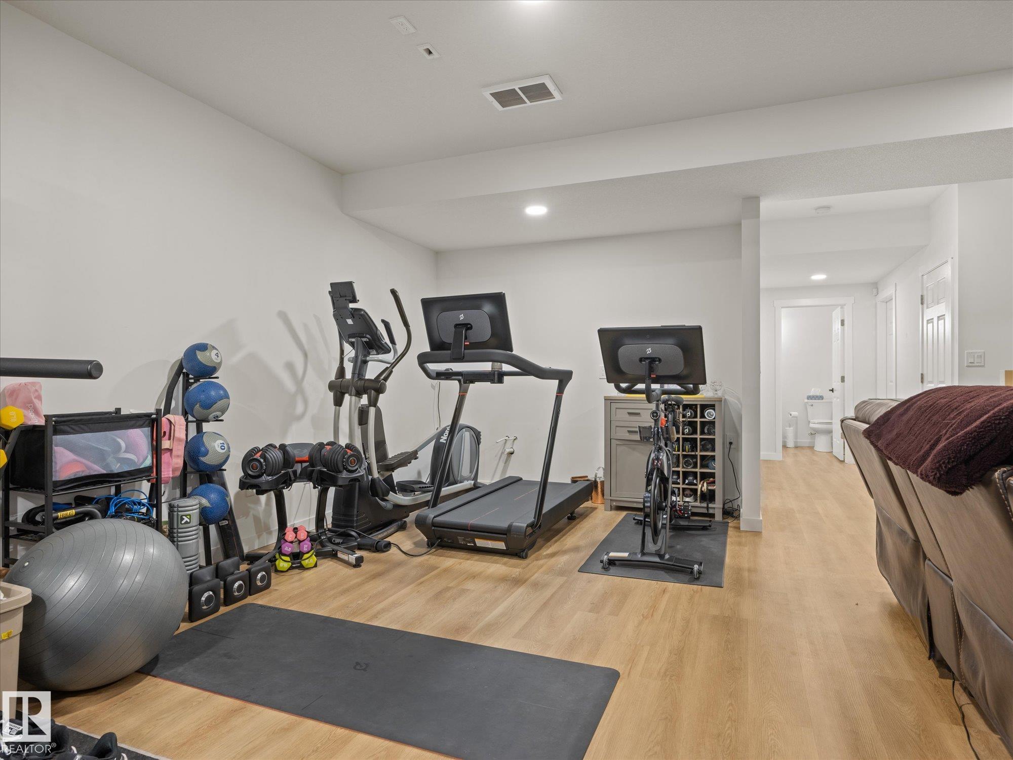 Photo 35 at 3648 6 Street NW, Maple Crest, Edmonton