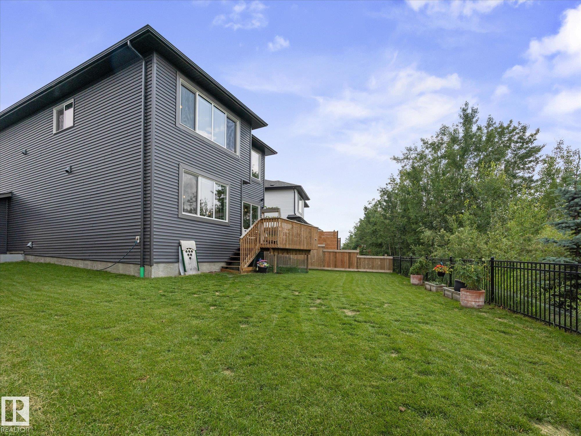 Photo 42 at 3648 6 Street NW, Maple Crest, Edmonton