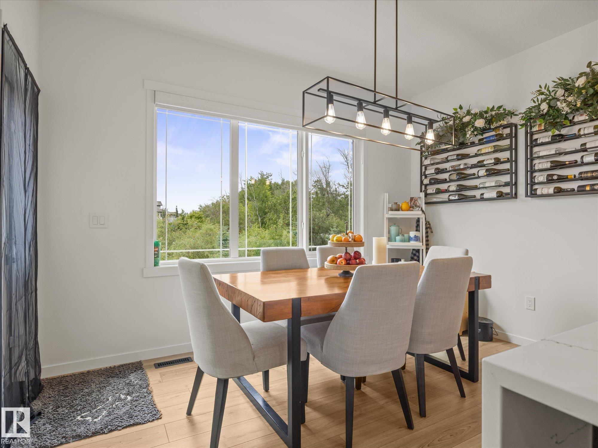 Photo 10 at 3648 6 Street NW, Maple Crest, Edmonton