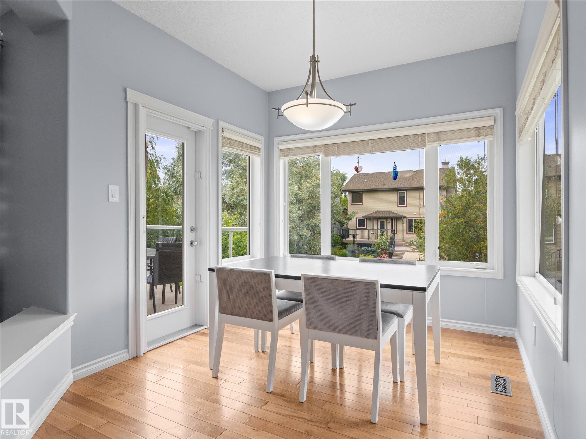 https://zimg.paragon.ice.com/ParagonImages/Property/PM/RAE/225410989/11/0/0/d34cd2c00010ee047371e4236f6bf541/1/61ee839a2646ff676269dd8868a4e7d6/225410989-acd0fedb-b091-40a8-86dd-28807dfaa2e1.JPG