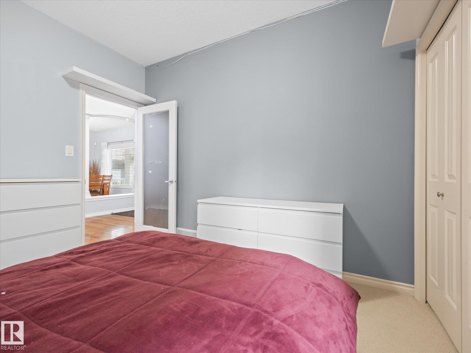 https://zimg.paragon.ice.com/ParagonImages/Property/PM/RAE/225410989/17/0/0/1c11daaef02759cc9603ad1b66a5eeb1/1/61ee839a2646ff676269dd8868a4e7d6/225410989-3892d3a7-fb1c-4ad2-90fc-f327391045d3.JPG