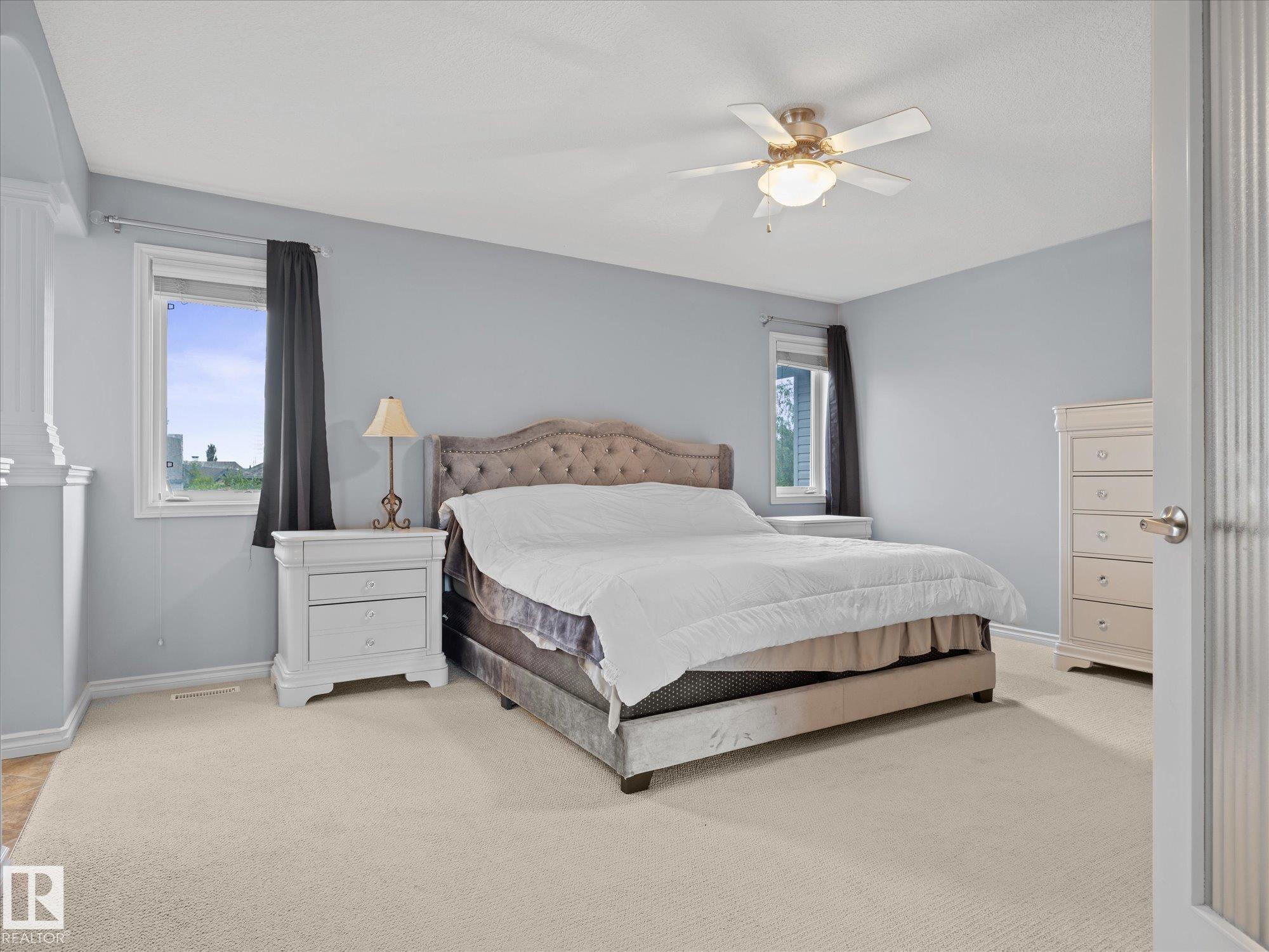 https://zimg.paragon.ice.com/ParagonImages/Property/PM/RAE/225410989/21/0/0/7fa344540ab16ffaf9cd884fd42e8518/1/61ee839a2646ff676269dd8868a4e7d6/225410989-82606600-88d1-48ae-82af-7adb87c527fc.JPG