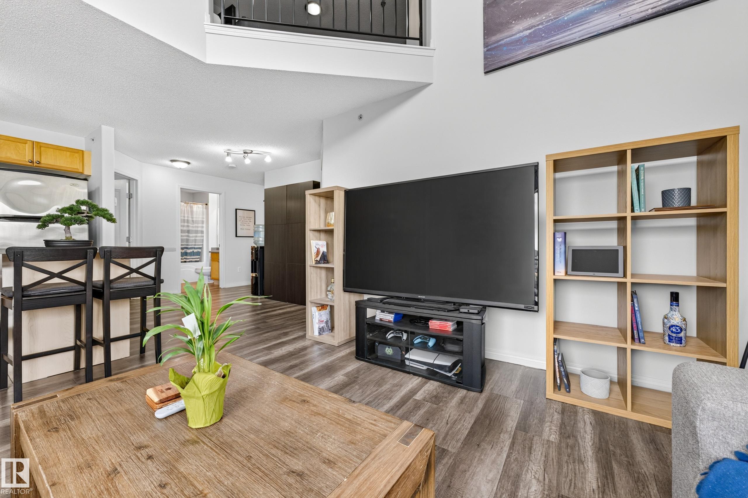 https://zimg.paragon.ice.com/ParagonImages/Property/PM/RAE/225411006/13/0/0/2b9b439d0023b146ab575cff169b8215/1/a723cbabded8b06608efd4ca20b19e3b/225411006-8df3a18b-66e6-4173-8642-f5c7bf89d006.JPG