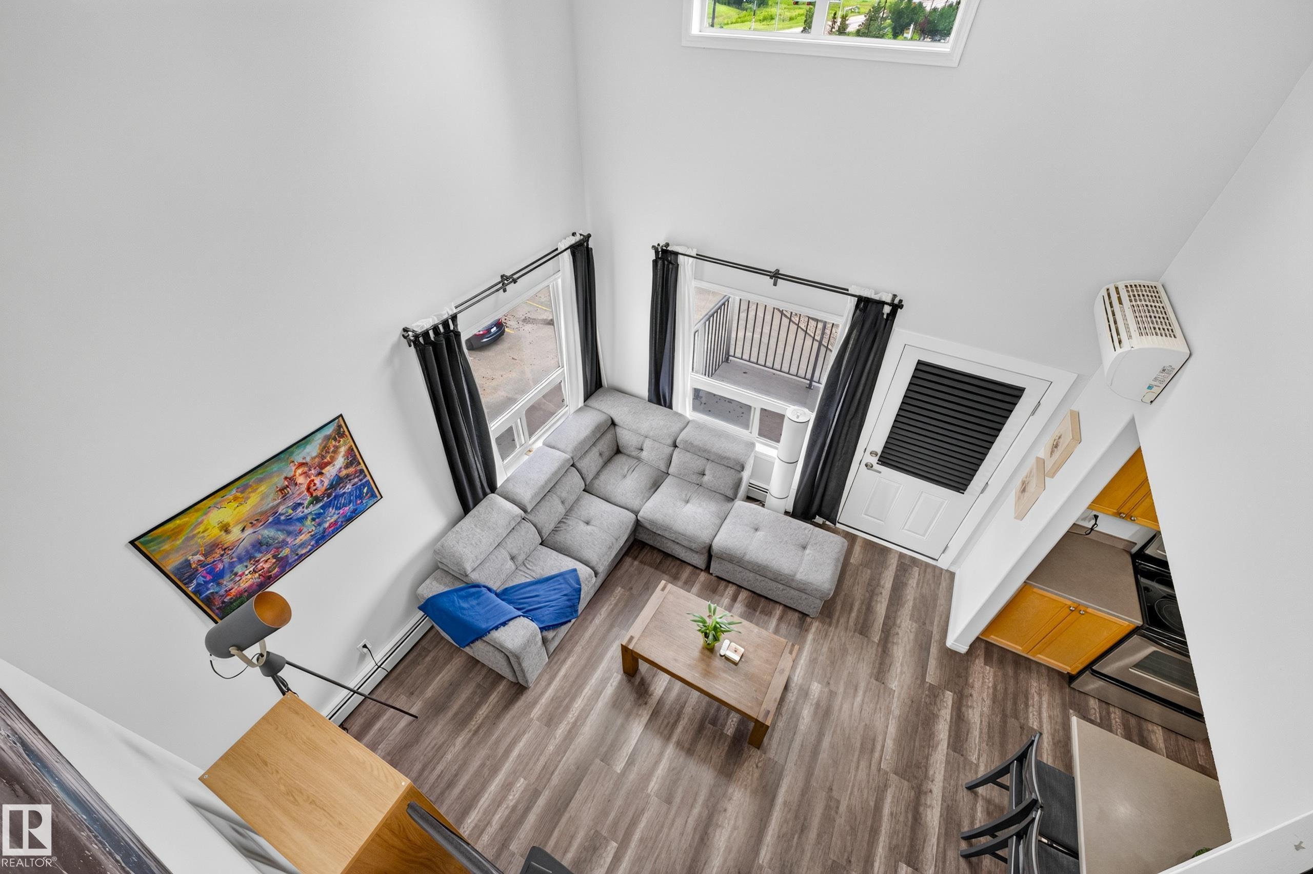 https://zimg.paragon.ice.com/ParagonImages/Property/PM/RAE/225411006/27/0/0/67c246bce98a54a81c9d2b3cc6c5e178/1/a723cbabded8b06608efd4ca20b19e3b/225411006-47a3a105-3fad-46fc-825f-44188a08f1c7.JPG