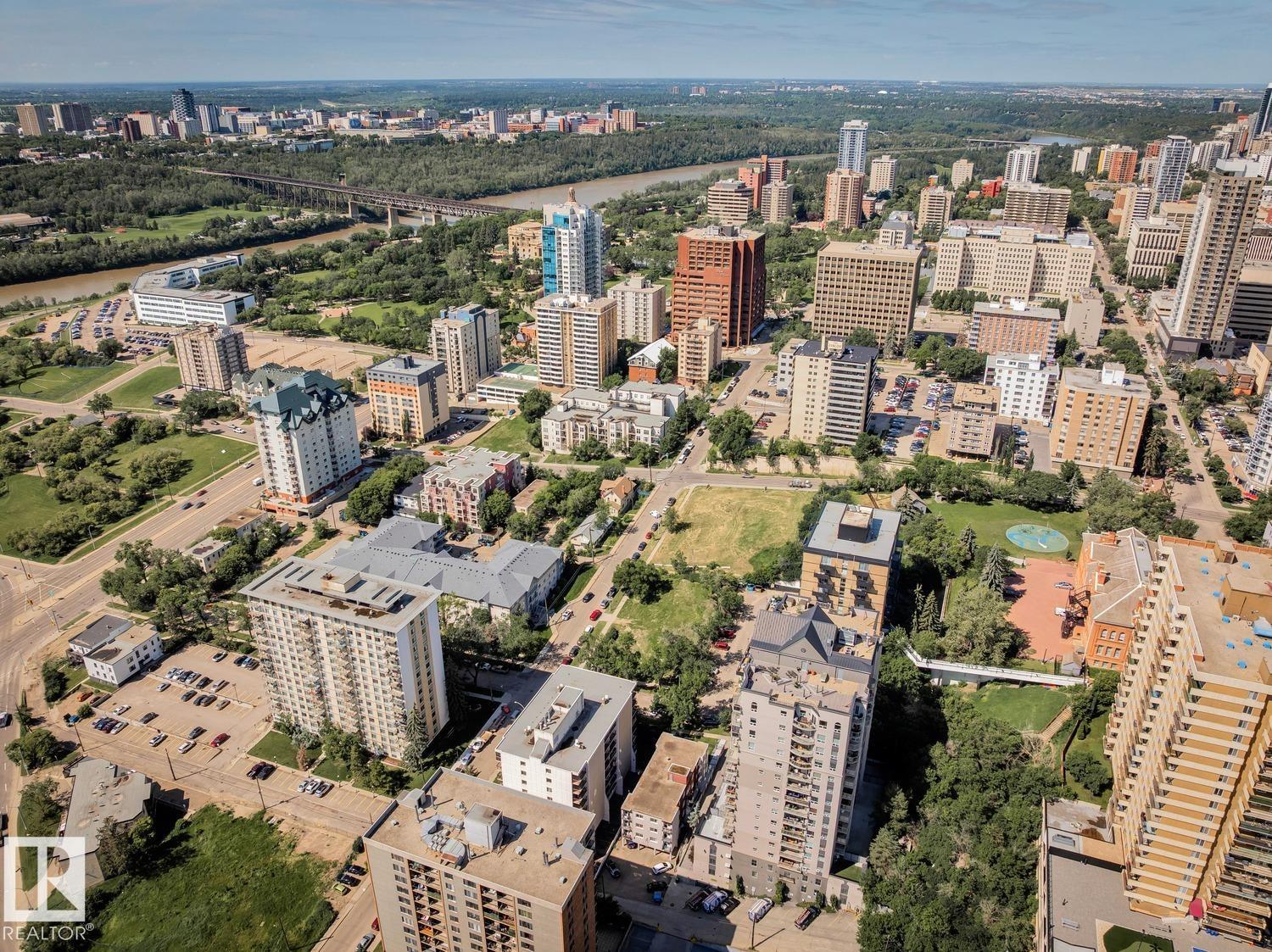 https://zimg.paragon.ice.com/ParagonImages/Property/PM/RAE/225411018/39/0/0/1865e33e5d79a1bfbc03e65f87835617/1/158a9ae98042674d5a2f59e34b7ab0ed/225411018-f67af359-d3f0-4851-9697-f1d48fbe63a8.JPG