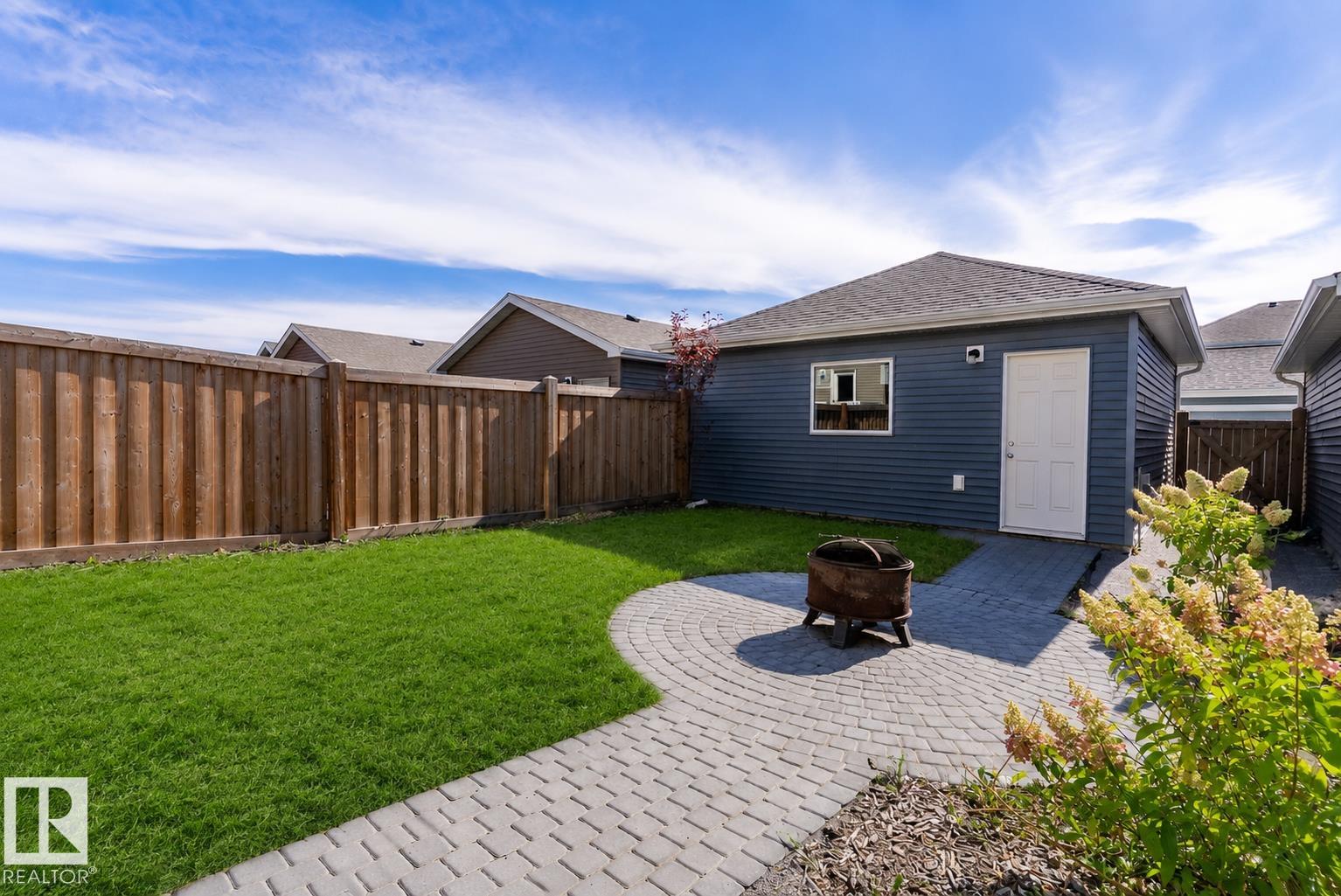 https://zimg.paragon.ice.com/ParagonImages/Property/PM/RAE/225411028/32/0/0/0eb8aac9c8c1e62da9005815192337fe/1/2e0b3eaaffca18a11bd0e593c6643c3b/225411028-a8e19a8d-9e65-4ada-8076-3b4d7ecab249.JPG