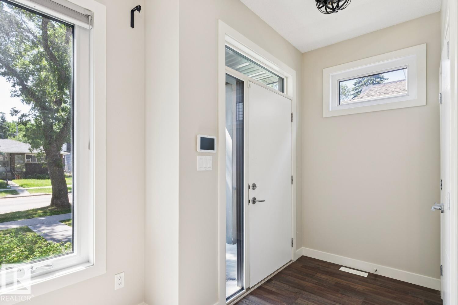 https://zimg.paragon.ice.com/ParagonImages/Property/PM/RAE/225411050/1/0/0/86a3dda40172c3e342a9217ecfb49655/1/74c1b026148a8678a640cb756b2ba2d2/225411050-27b561de-b5ef-403b-a283-22eac7ebf22d.JPG