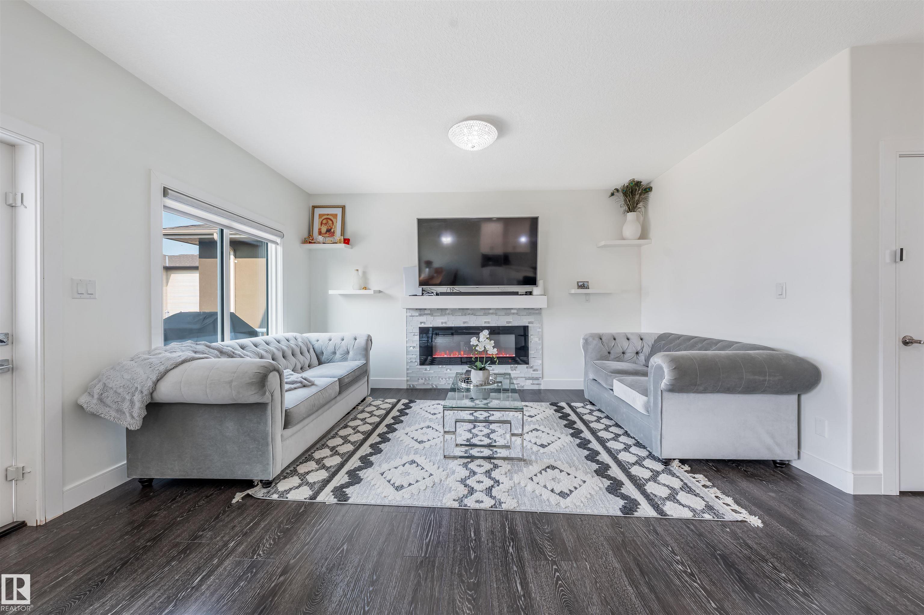 https://zimg.paragon.ice.com/ParagonImages/Property/PM/RAE/225411070/21/0/0/a246b2c732a6aa1c53c57912529f8f88/1/1ee0ef579b785e8c716e4575539ced44/225411070-078b997f-3b6e-42e6-9fc7-fe68e3d503e5.JPG