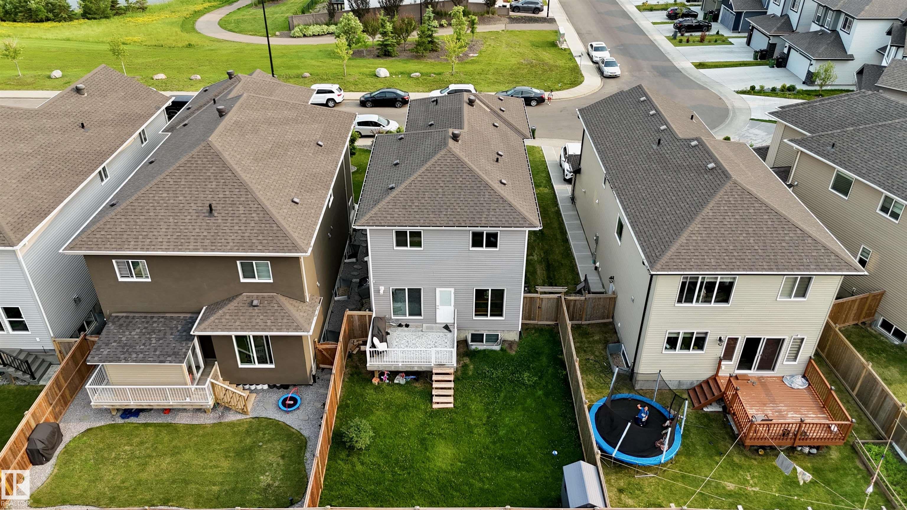 https://zimg.paragon.ice.com/ParagonImages/Property/PM/RAE/225411070/62/0/0/e6005c096177f7625e063899d9e77698/1/1ee0ef579b785e8c716e4575539ced44/225411070-0b37e658-d01b-4a9e-82b5-7dd0c6a324f6.JPG