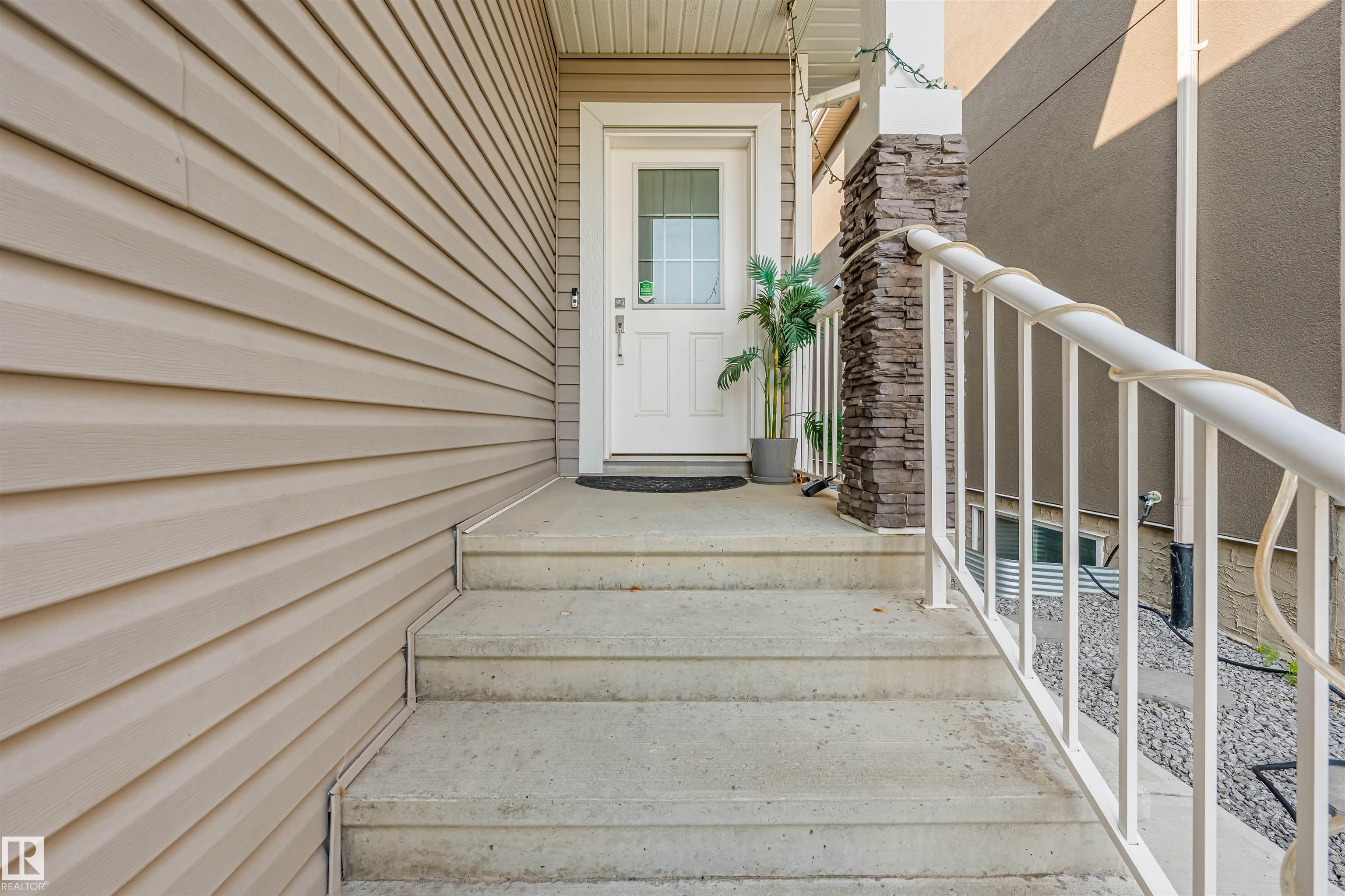 https://zimg.paragon.ice.com/ParagonImages/Property/PM/RAE/225411070/7/0/0/4595fd69c661d3706104702b5379636a/1/1ee0ef579b785e8c716e4575539ced44/225411070-c93575c5-021c-4a94-a631-40131b4fdd20.JPG